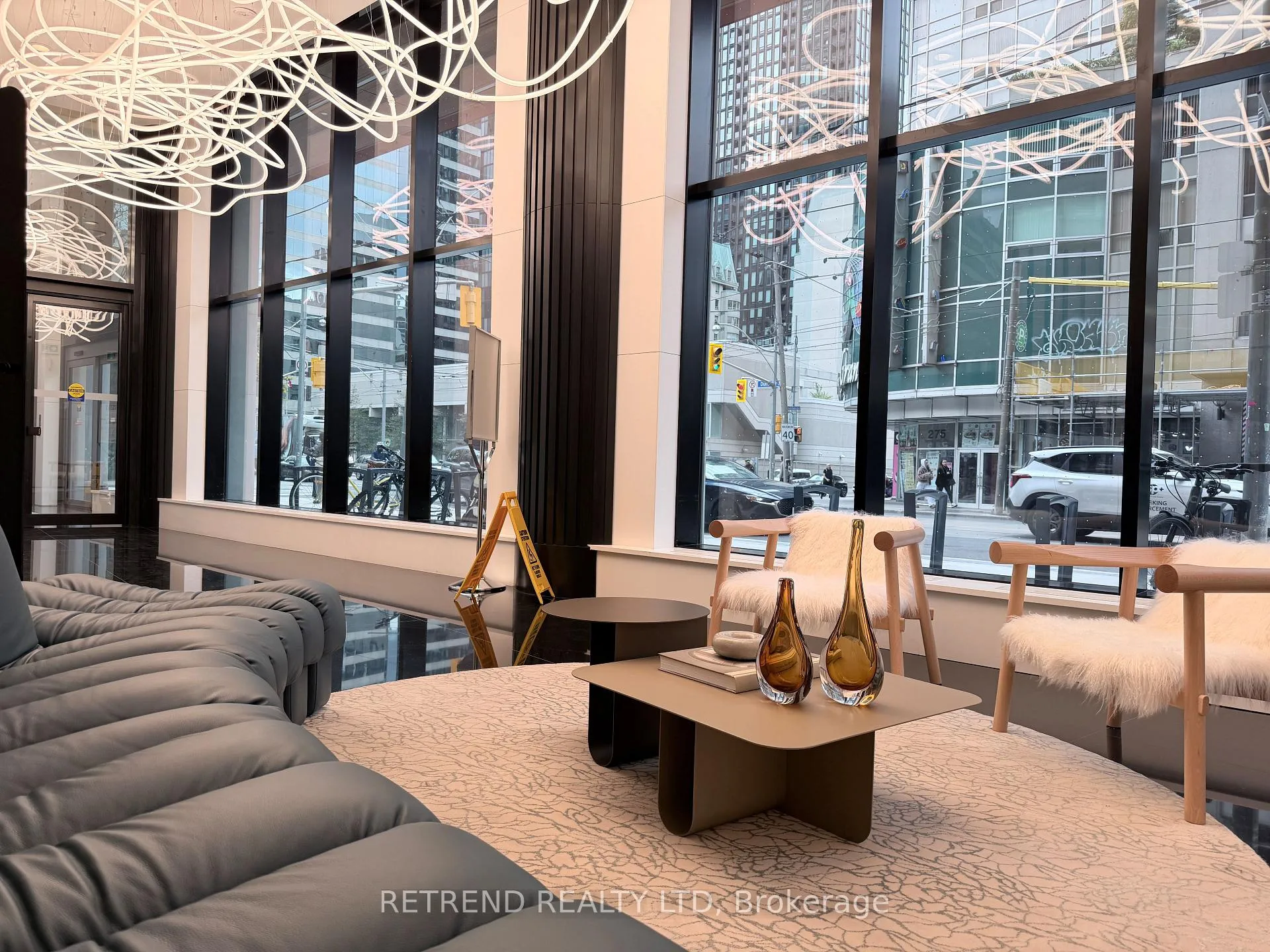 Photo 2 of Unit 1607, 280 Dundas Street, Toronto, Kensington-Chinatown — HOMEH