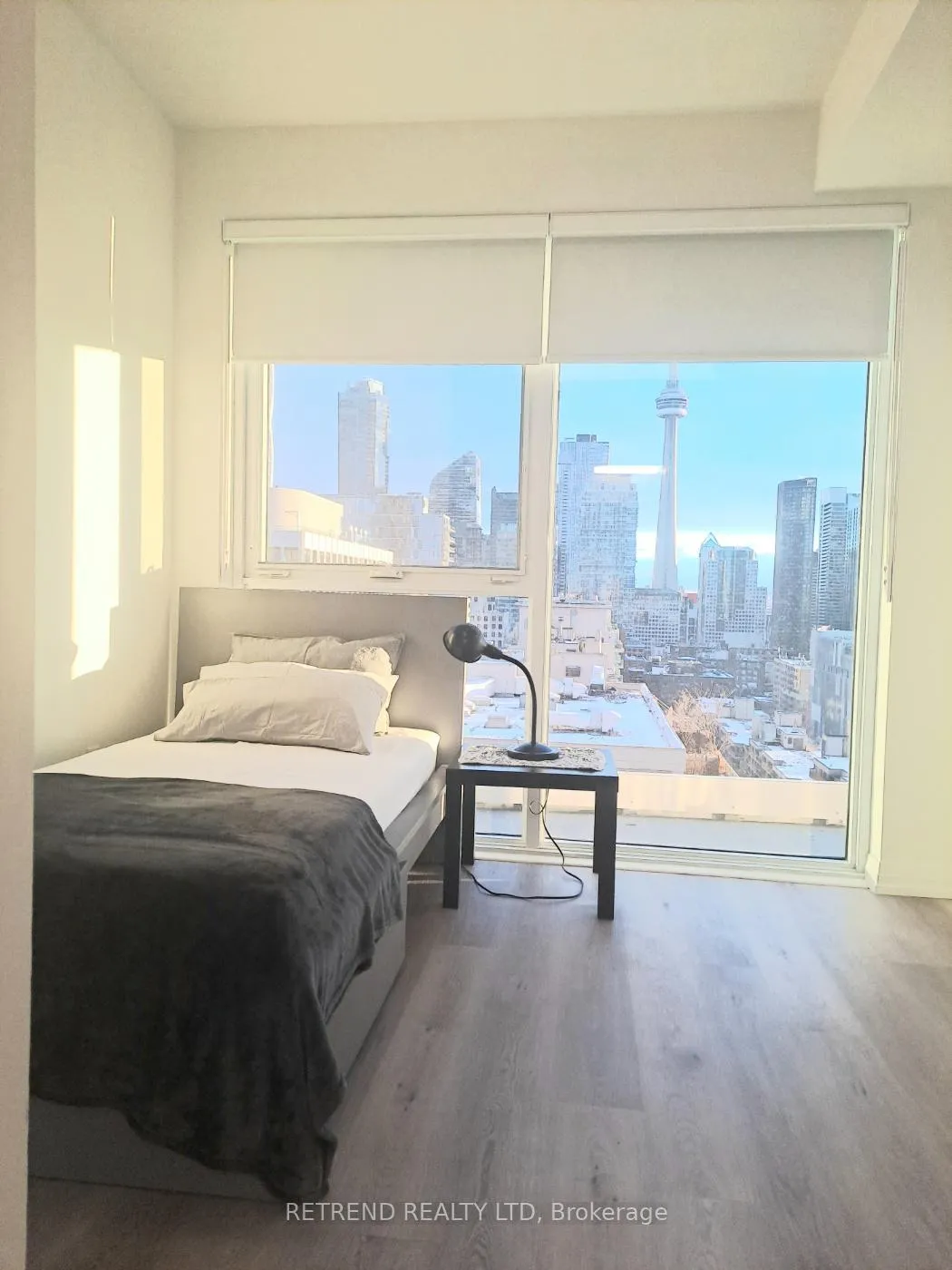 Photo 4 of Unit 1607, 280 Dundas Street, Toronto, Kensington-Chinatown — HOMEH