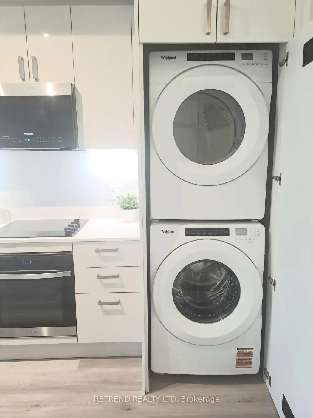 Photo 10 of Unit 1607, 280 Dundas Street, Toronto, Kensington-Chinatown — HOMEH