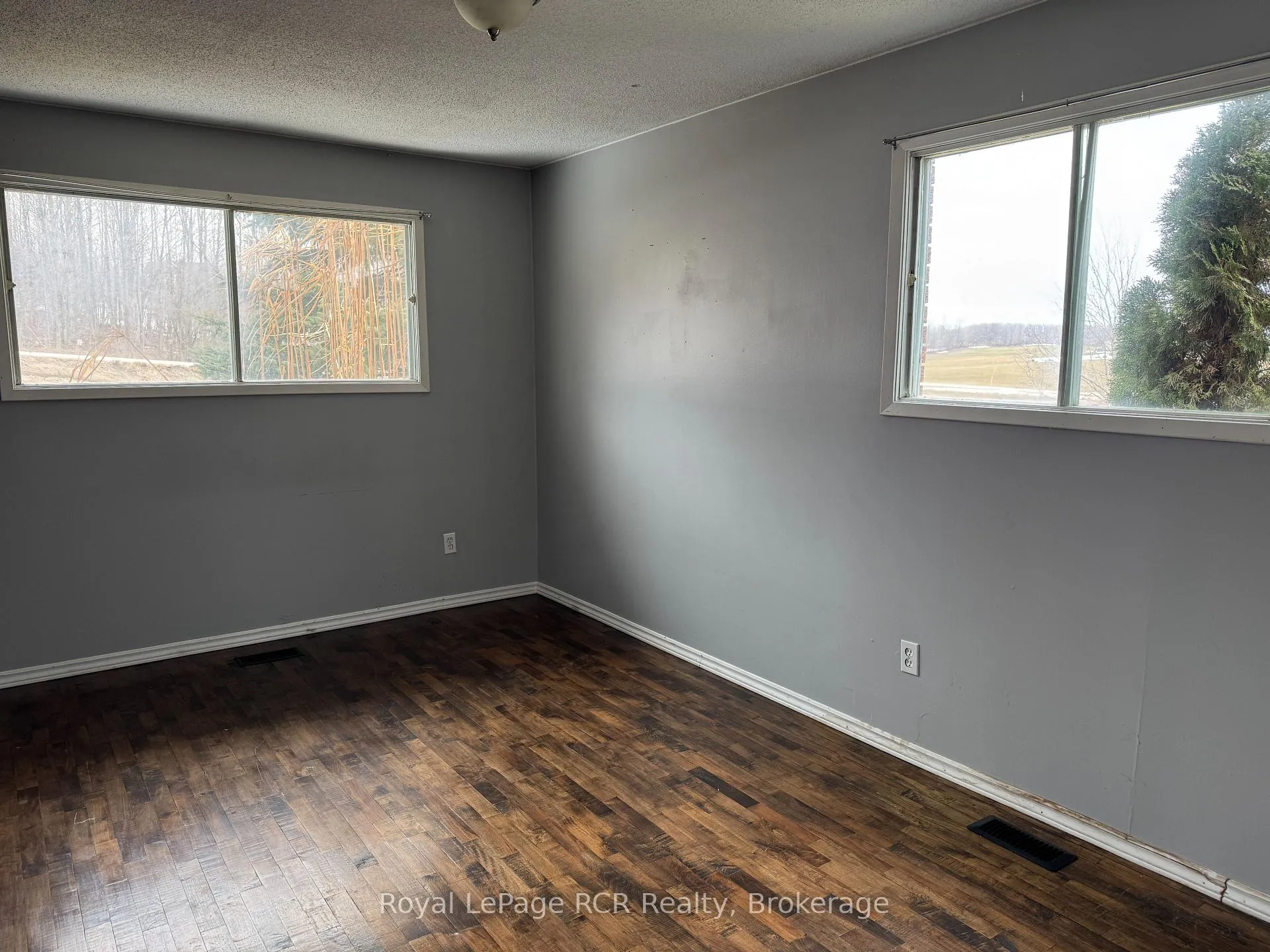 Photo 11 of 56910 Con 12 Road, Chatsworth — HOMEH