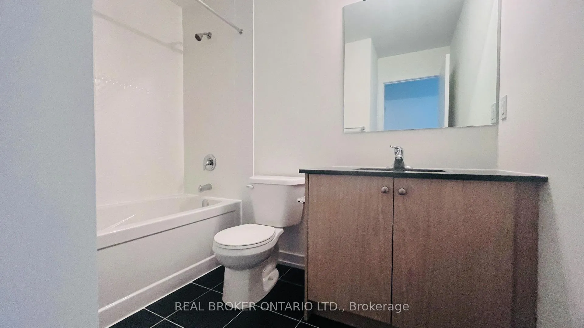 Photo 34 of Unit 3, 160 Densmore Road, Cobourg — HOMEH