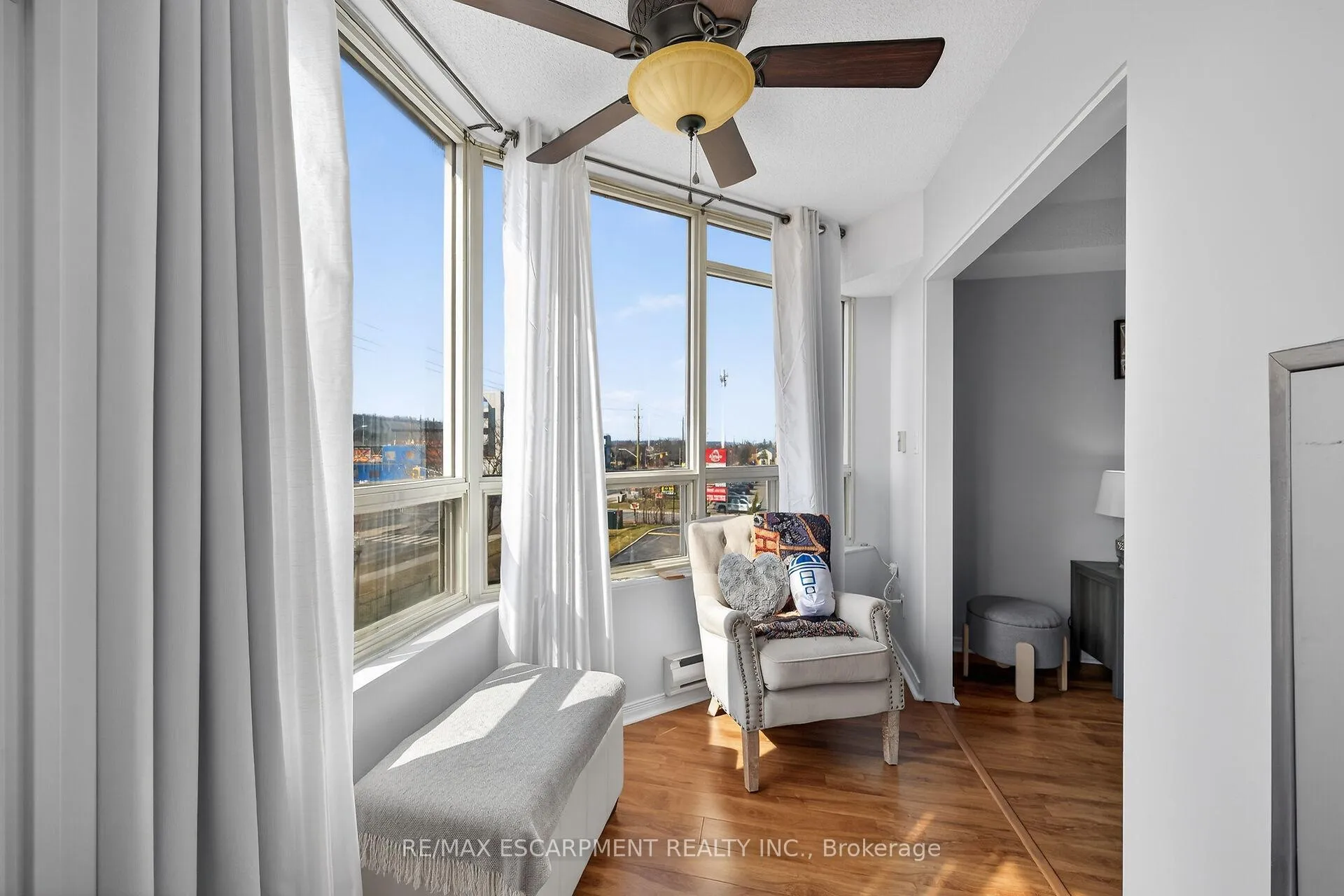 Photo 20 of Unit 301, 495 Highway 8, Hamilton, Stoney Creek — HOMEH