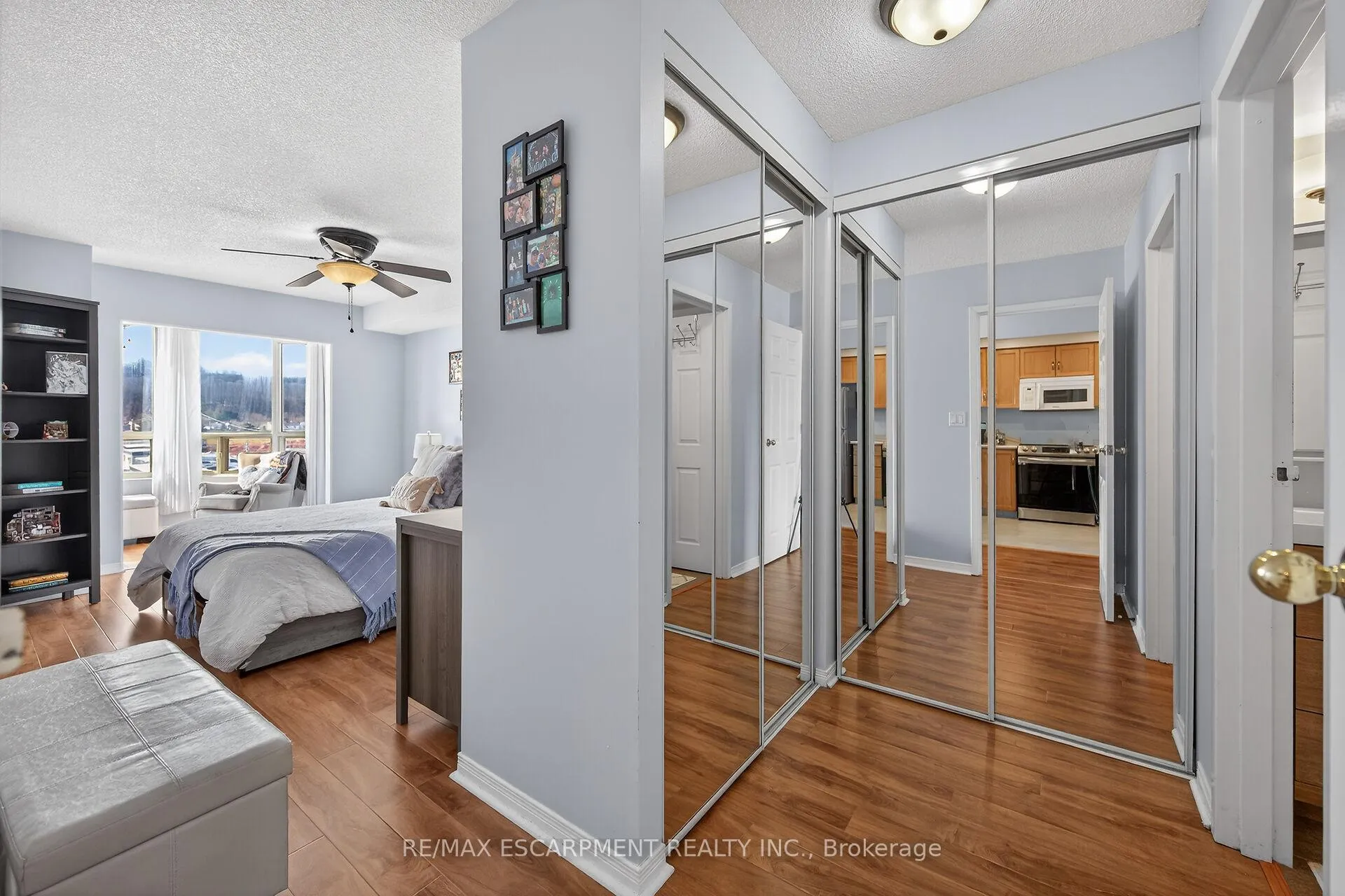 Photo 27 of Unit 301, 495 Highway 8, Hamilton, Stoney Creek — HOMEH