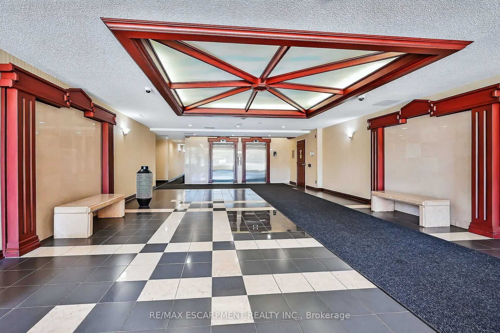 Photo 35 of Unit 301, 495 Highway 8, Hamilton, Stoney Creek — HOMEH