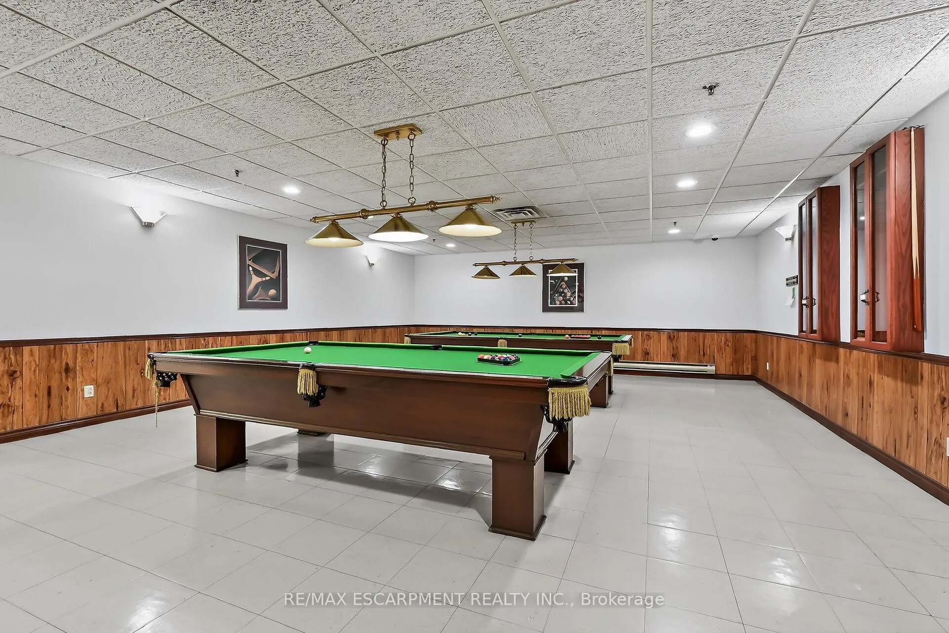 Photo 38 of Unit 301, 495 Highway 8, Hamilton, Stoney Creek — HOMEH