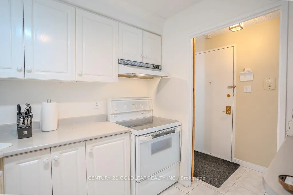 Photo 17 of Unit 1406, 505 St Laurent Boulevard, Ottawa, Viscount Alexander Park — HOMEH