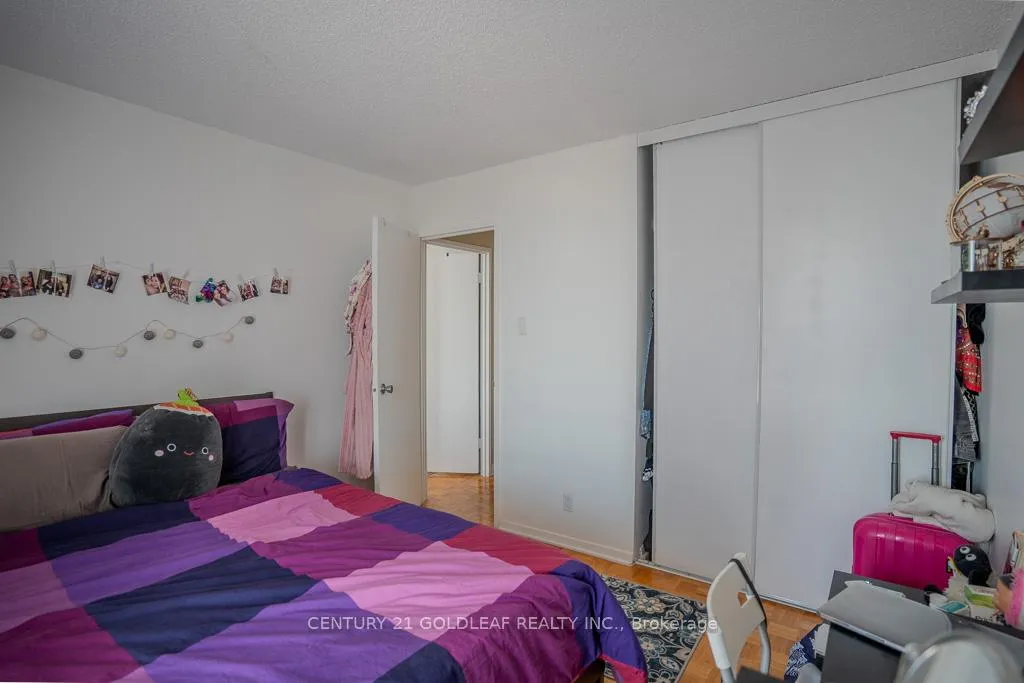 Photo 23 of Unit 1406, 505 St Laurent Boulevard, Ottawa, Viscount Alexander Park — HOMEH