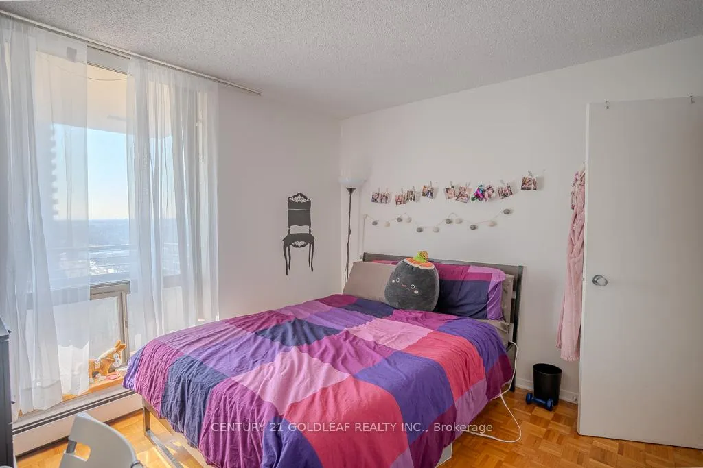 Photo 24 of Unit 1406, 505 St Laurent Boulevard, Ottawa, Viscount Alexander Park — HOMEH