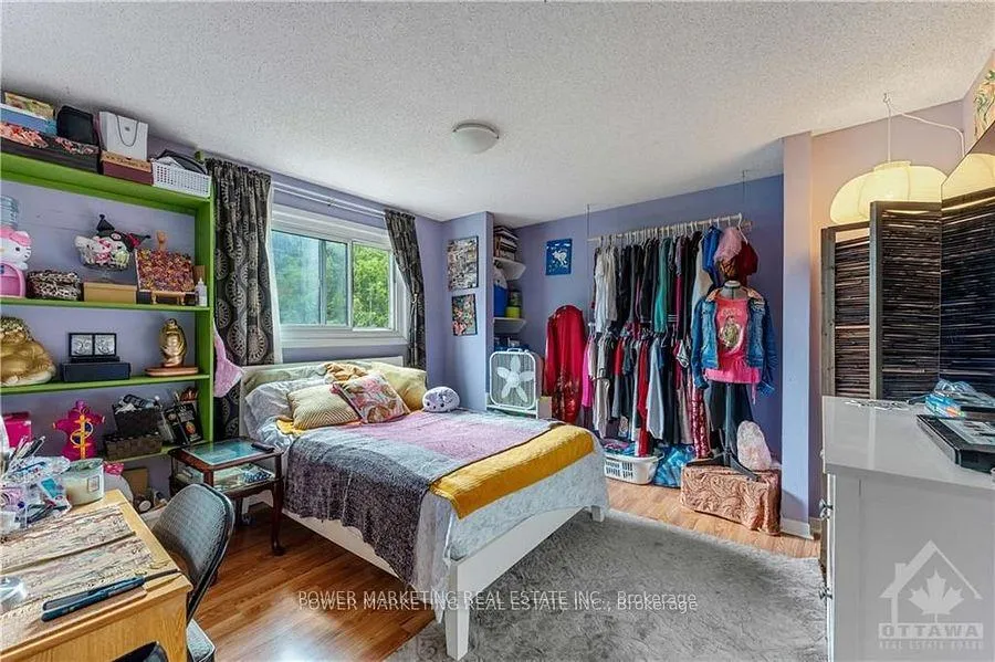 Photo 8 of 2445 Clementine Boulevard, Ottawa, Heron Park — HOMEH