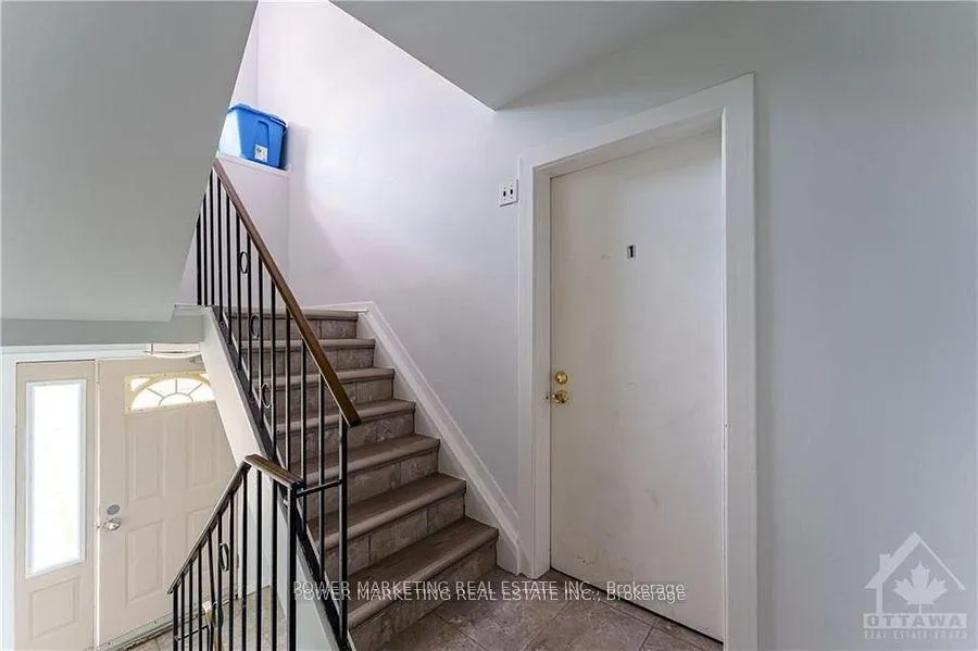 Photo 12 of 2445 Clementine Boulevard, Ottawa, Heron Park — HOMEH