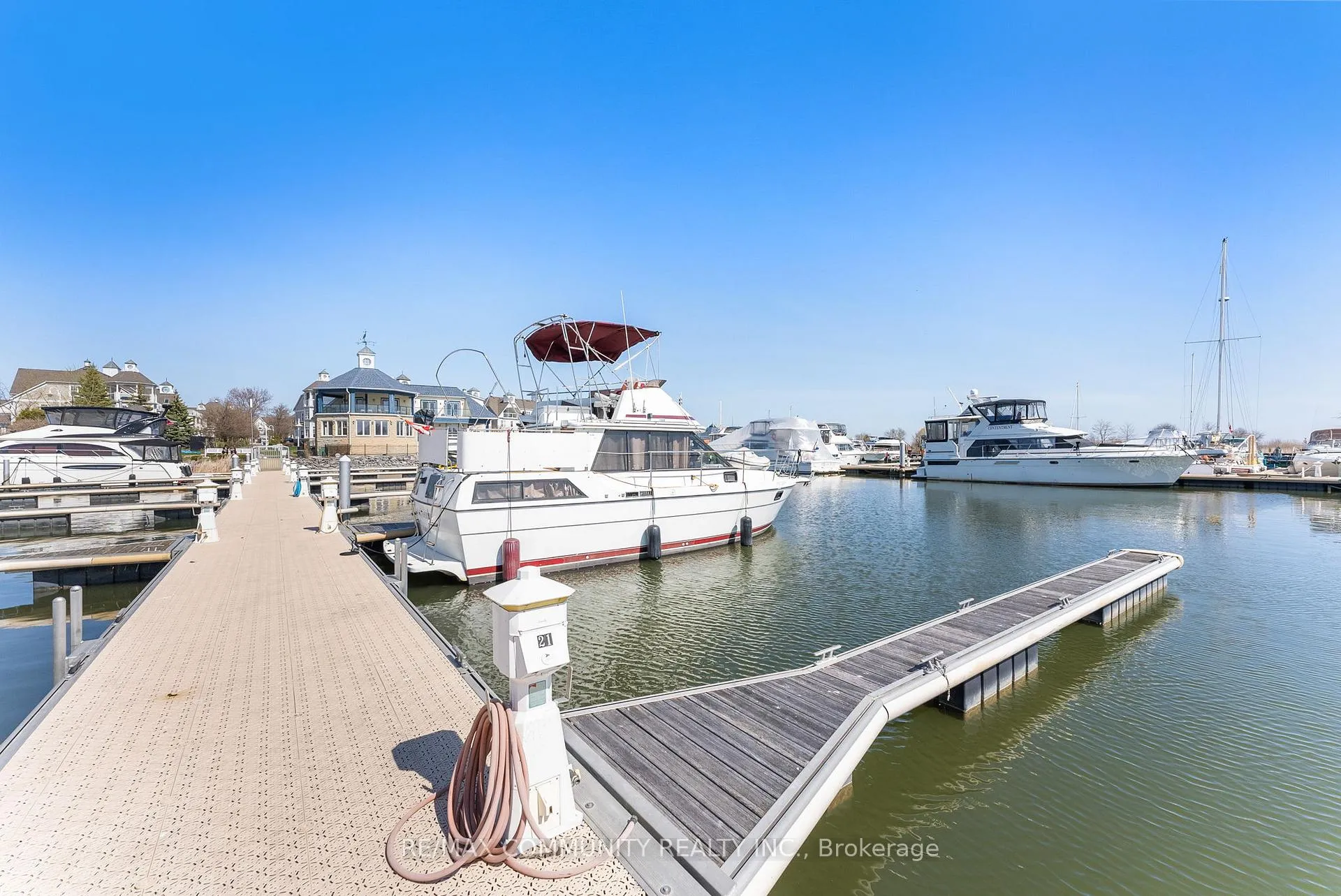 Photo 10 of Unit 19, 1295 Wharf Street, Pickering, Bay Ridges — HOMEH