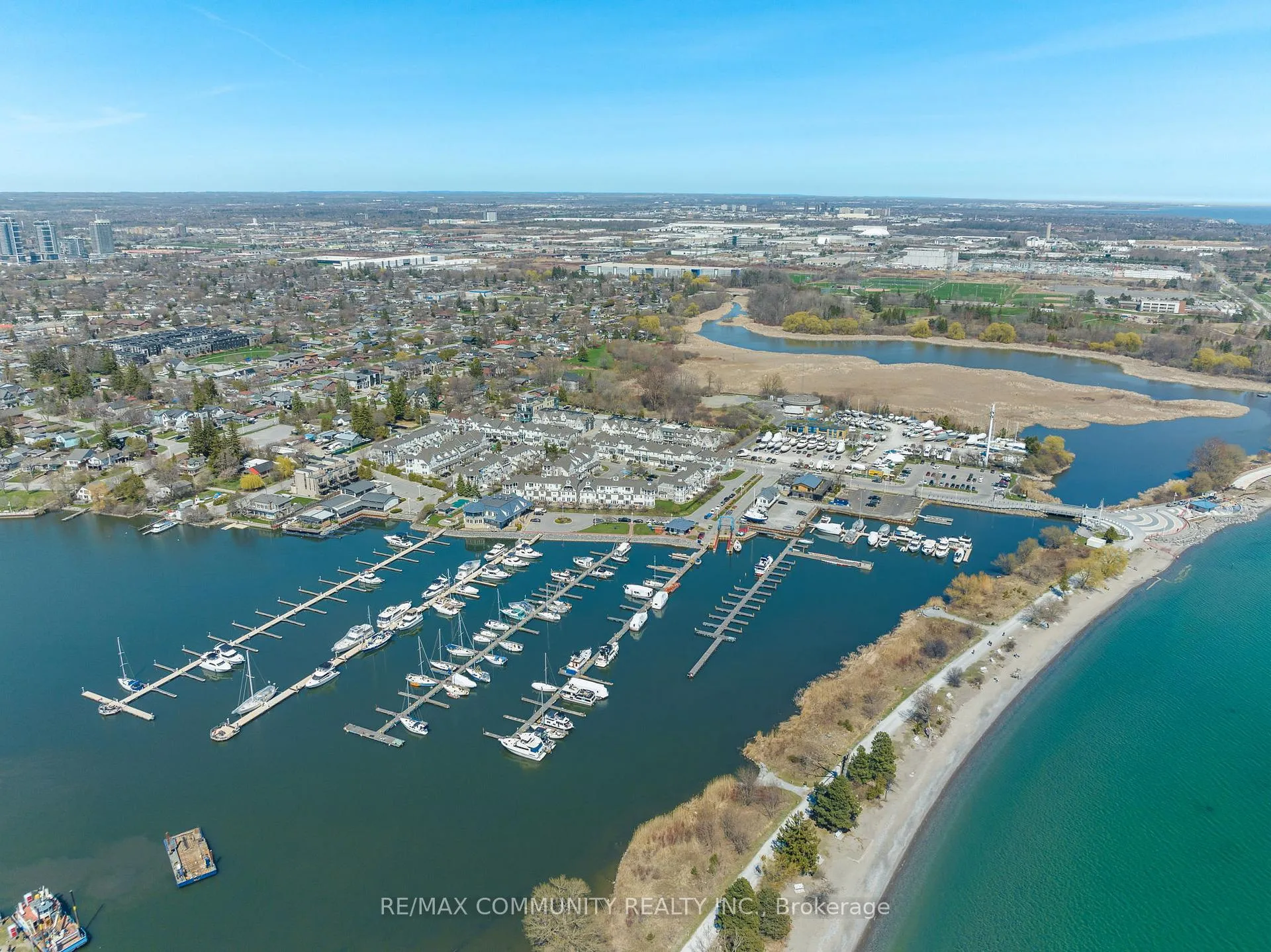Photo 17 of Unit 19, 1295 Wharf Street, Pickering, Bay Ridges — HOMEH