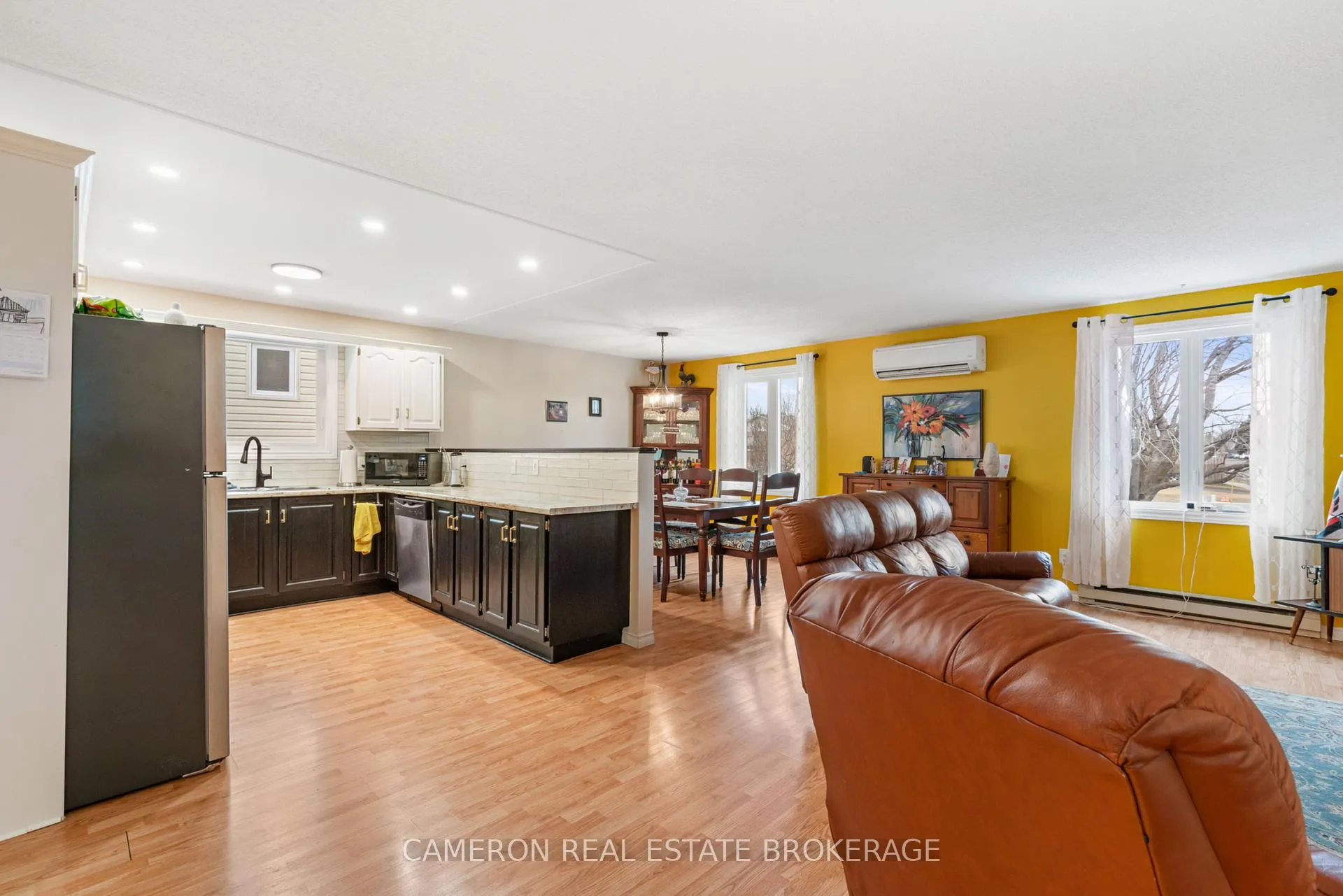 Photo 2 of 200 Ellen Avenue, Cornwall — HOMEH