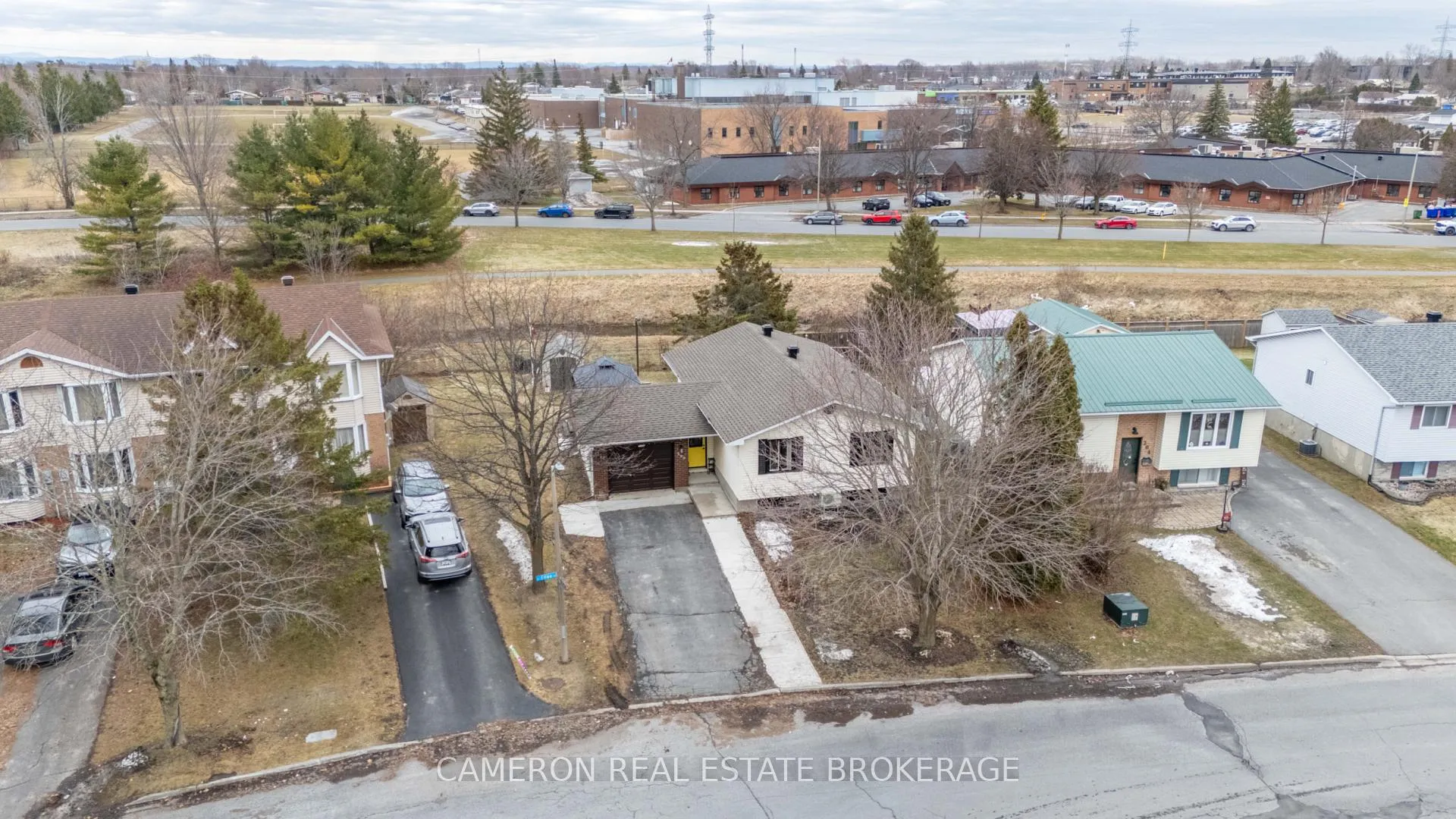 Photo 27 of 200 Ellen Avenue, Cornwall — HOMEH