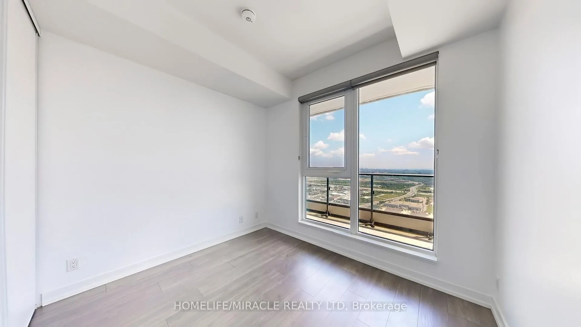 Photo 10 of Unit 6006, 898 Portage Parkway, Vaughan, Vaughan Corporate Centre — HOMEH