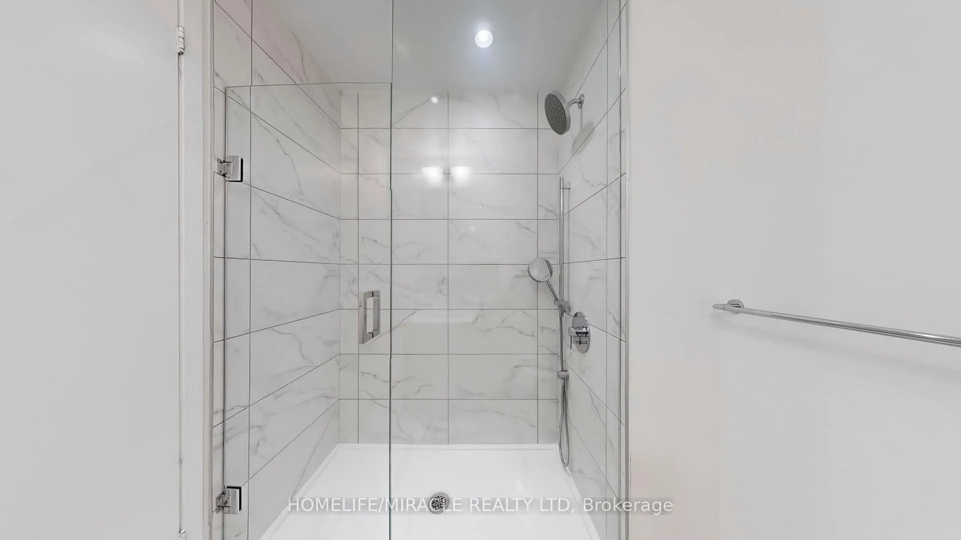 Photo 23 of Unit 6006, 898 Portage Parkway, Vaughan, Vaughan Corporate Centre — HOMEH
