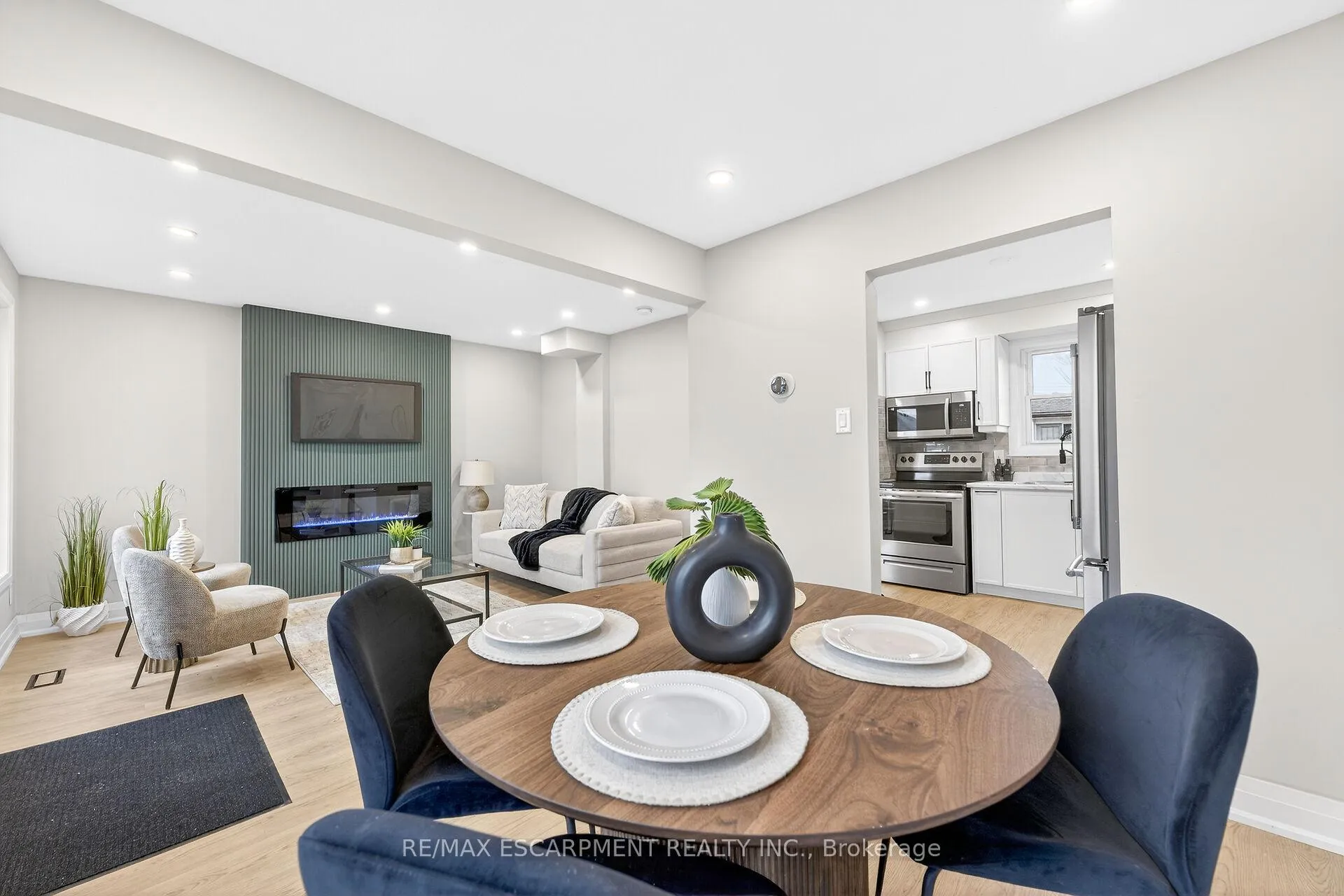Photo 18 of Unit 5, 74 Ellis Avenue, Hamilton, Crown Point — HOMEH