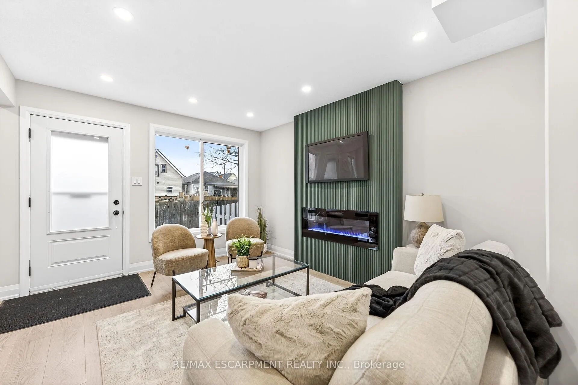 Photo 23 of Unit 5, 74 Ellis Avenue, Hamilton, Crown Point — HOMEH