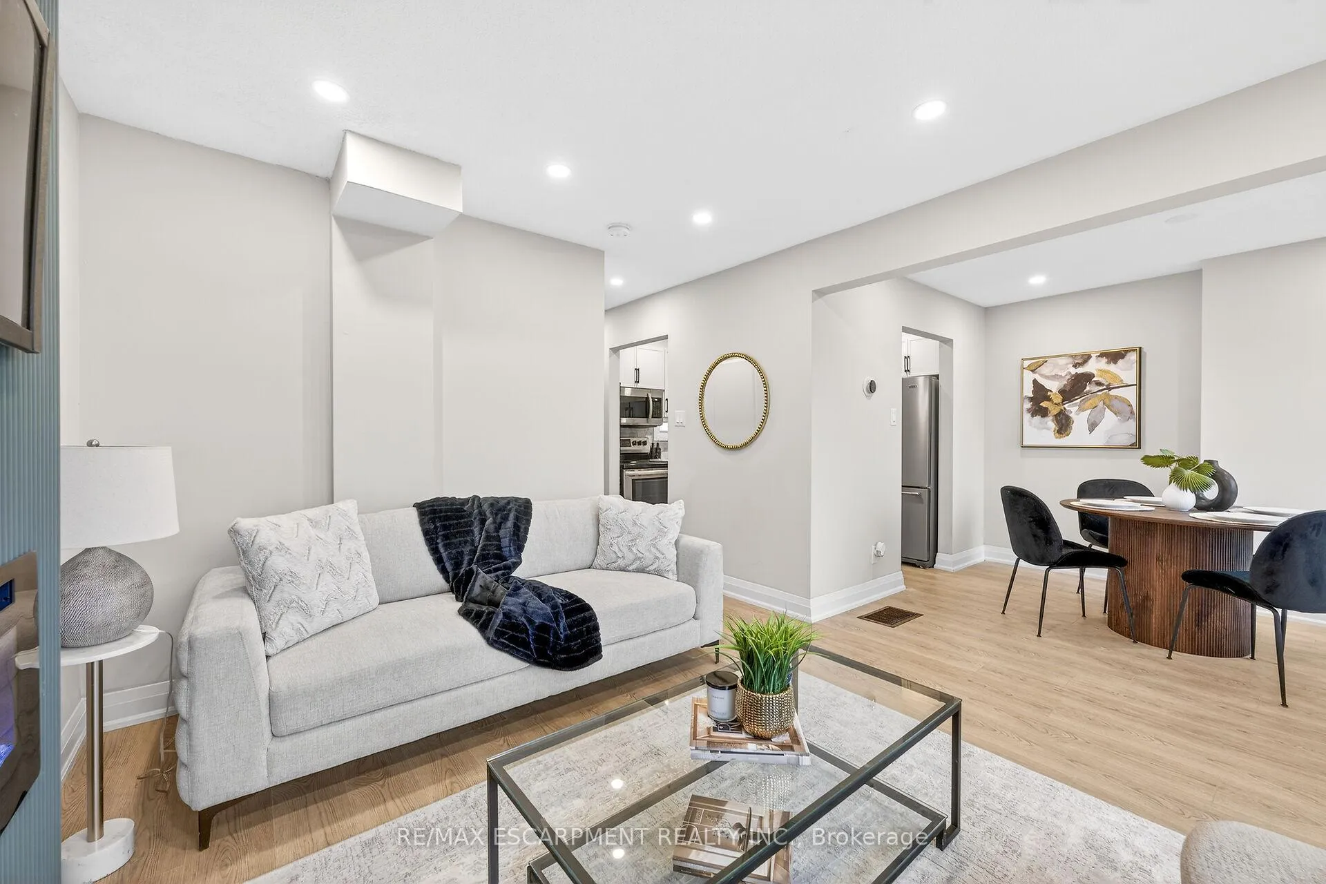 Photo 24 of Unit 5, 74 Ellis Avenue, Hamilton, Crown Point — HOMEH