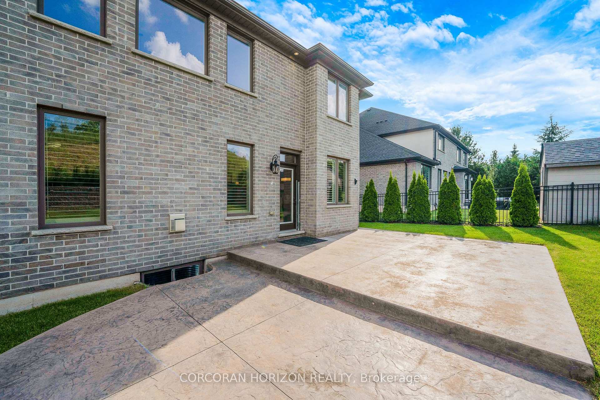 Photo 23 of 209 River Birch Street, Kitchener, Hidden Valley — HOMEH