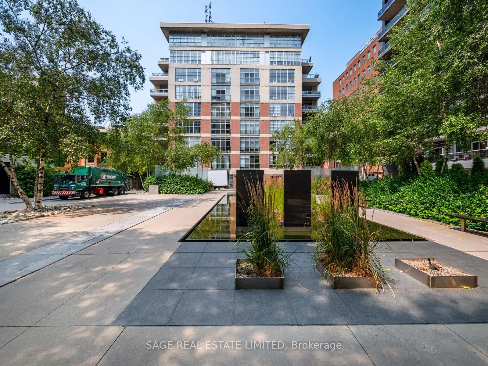 Photo 7 of Unit 101, 19 Brant Street W, Toronto, Waterfront Communities — HOMEH
