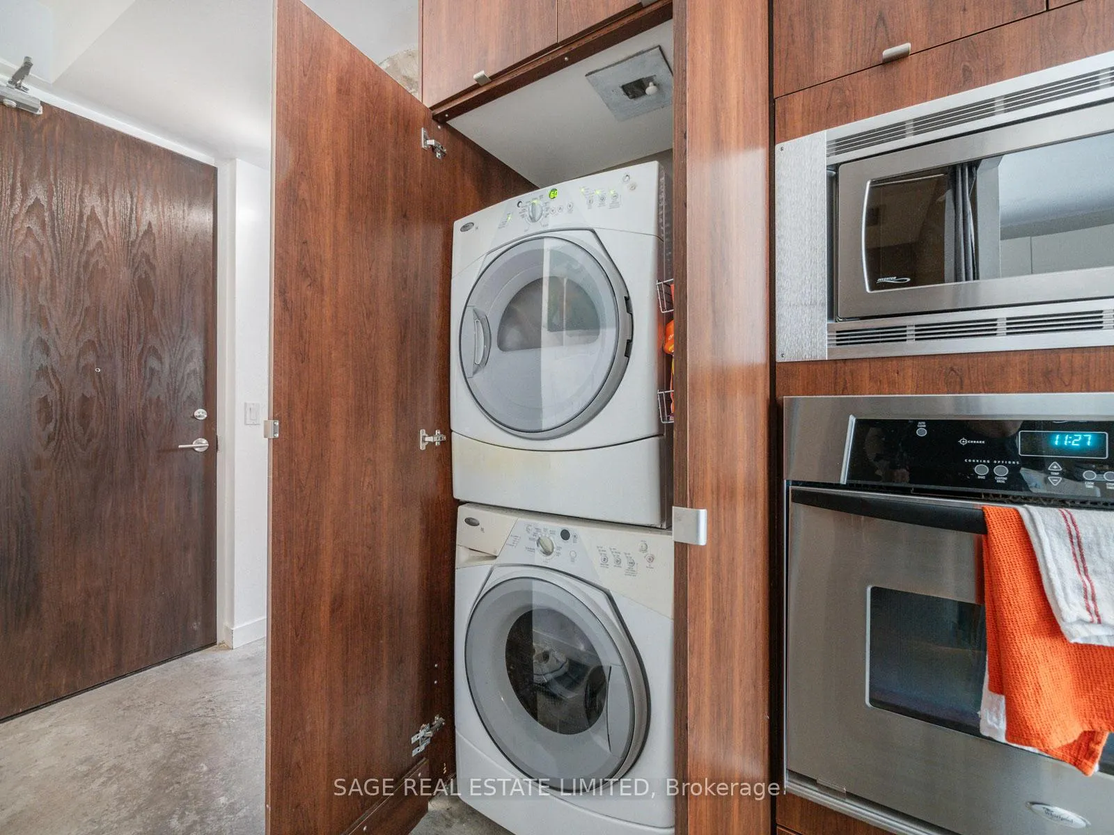 Photo 24 of Unit 101, 19 Brant Street W, Toronto, Waterfront Communities — HOMEH