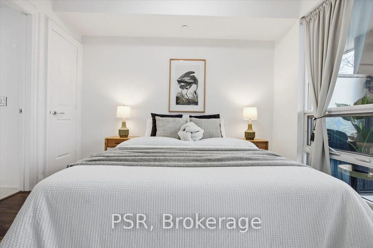 Photo 20 of Unit 422, 11 Bronte Road, Oakville, Bronte — HOMEH