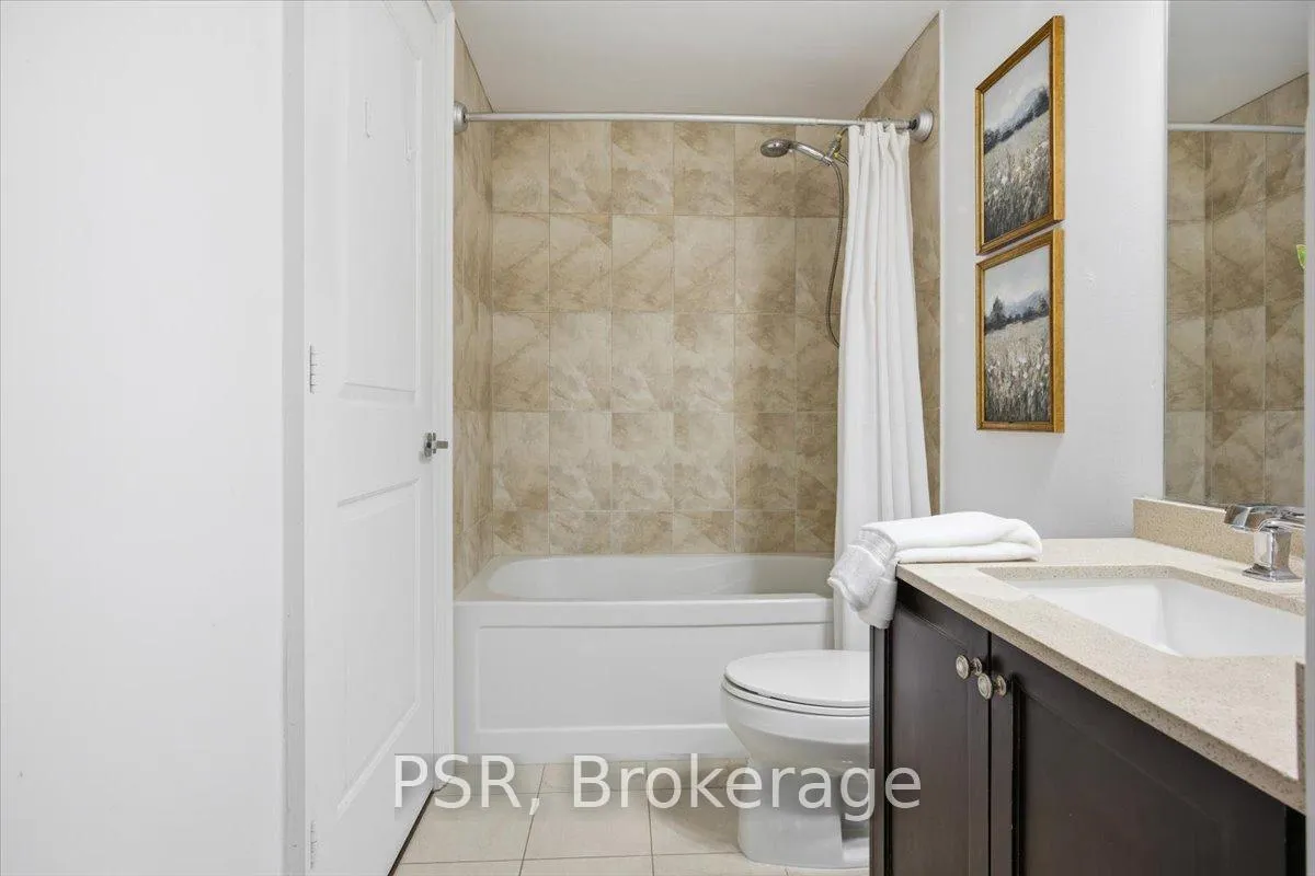 Photo 23 of Unit 422, 11 Bronte Road, Oakville, Bronte — HOMEH