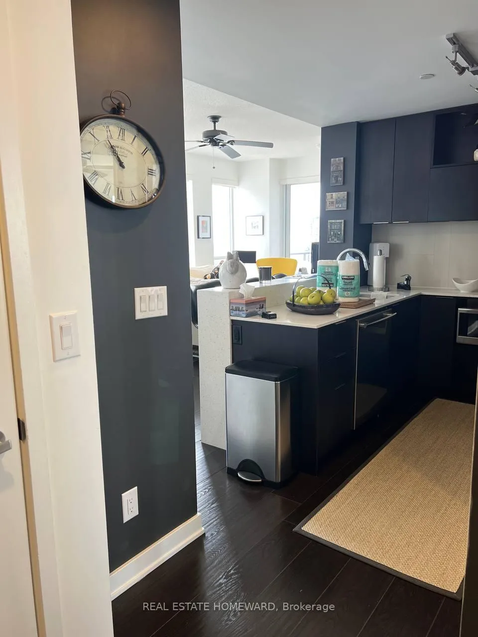 Photo 5 of Unit 2102, 170 Sumach Street, Toronto, Regent Park — HOMEH