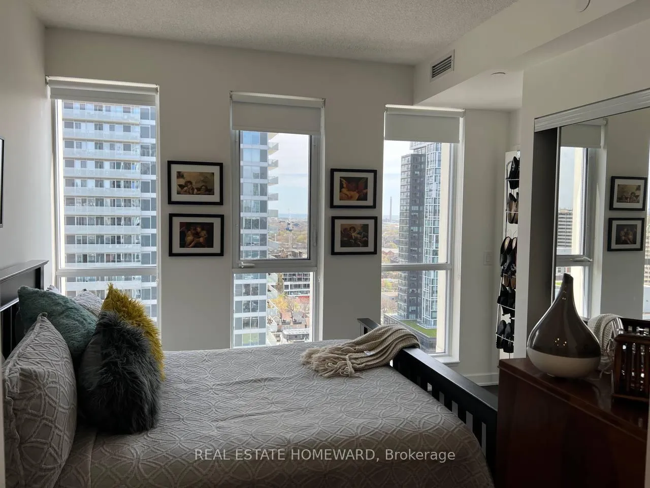 Photo 15 of Unit 2102, 170 Sumach Street, Toronto, Regent Park — HOMEH