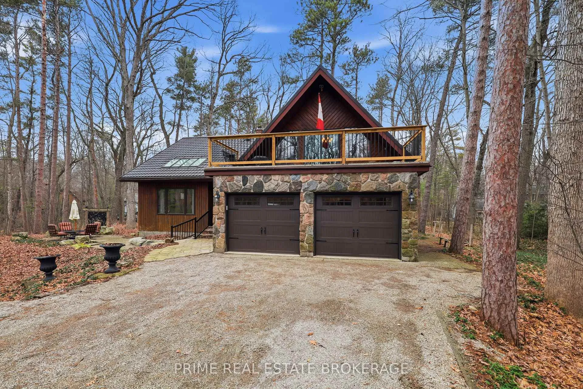 Front of 10324 Dogwood Crescent