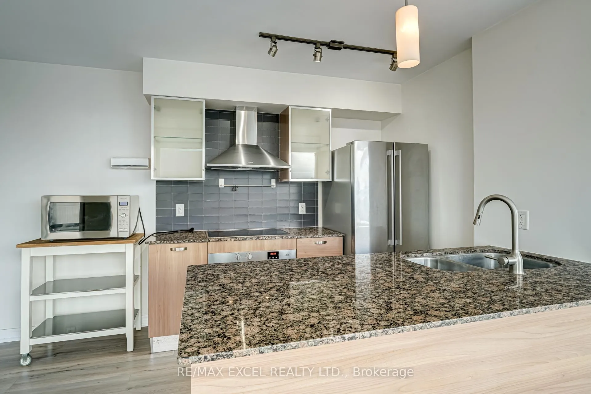Photo 15 of Unit 2806, 37 Grosvenor Street, Toronto, Bay Street Corridor — HOMEH