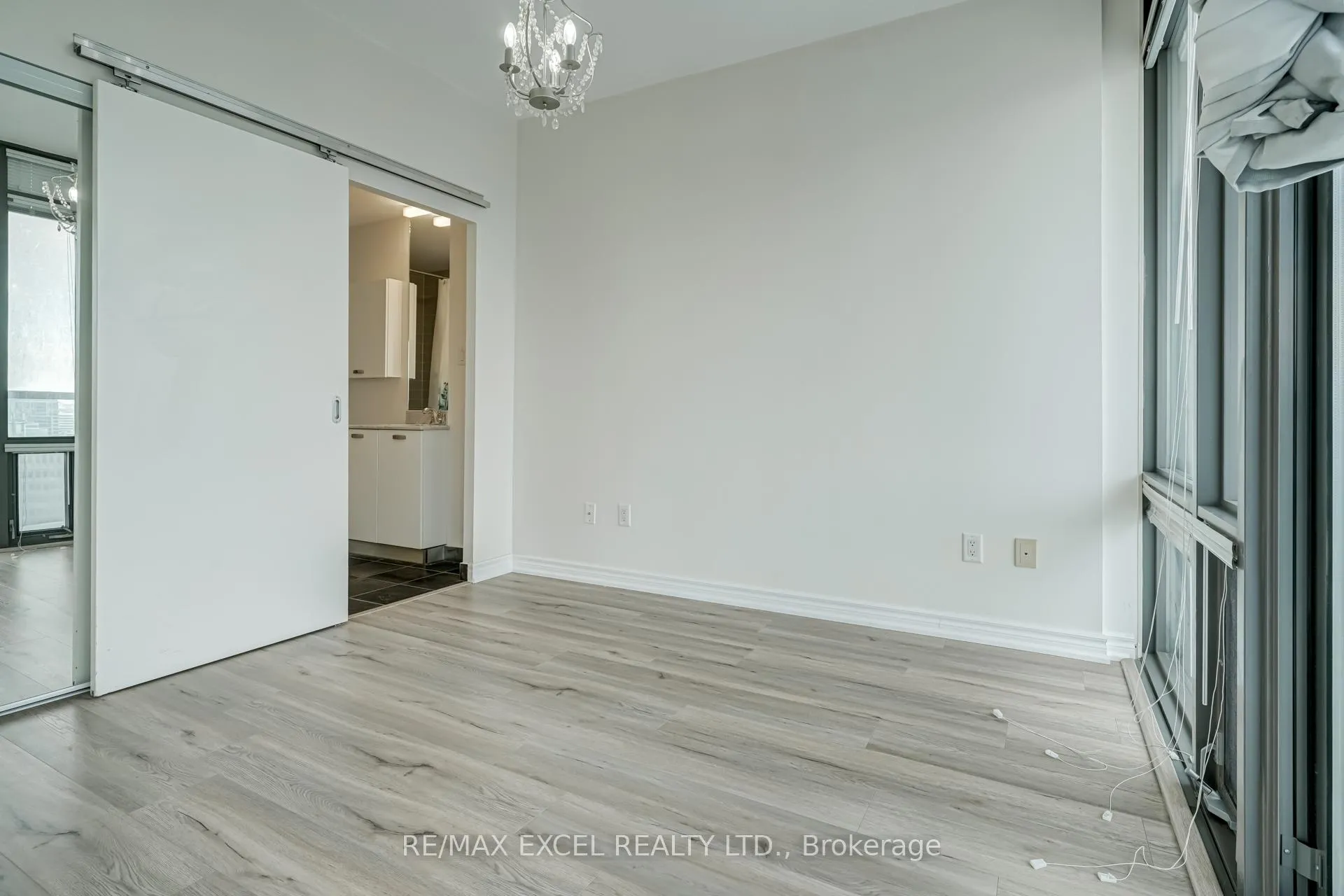 Photo 21 of Unit 2806, 37 Grosvenor Street, Toronto, Bay Street Corridor — HOMEH