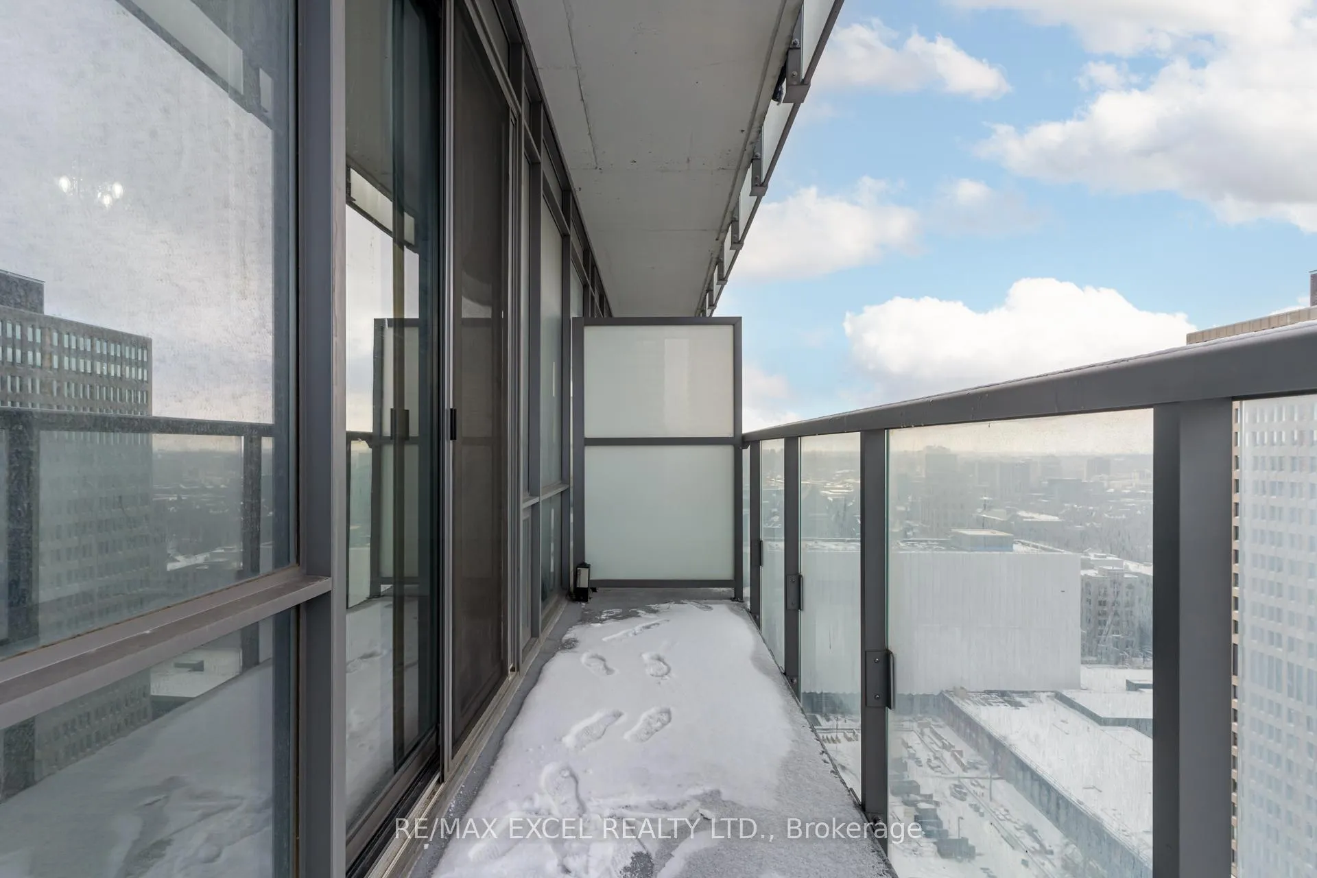 Photo 29 of Unit 2806, 37 Grosvenor Street, Toronto, Bay Street Corridor — HOMEH