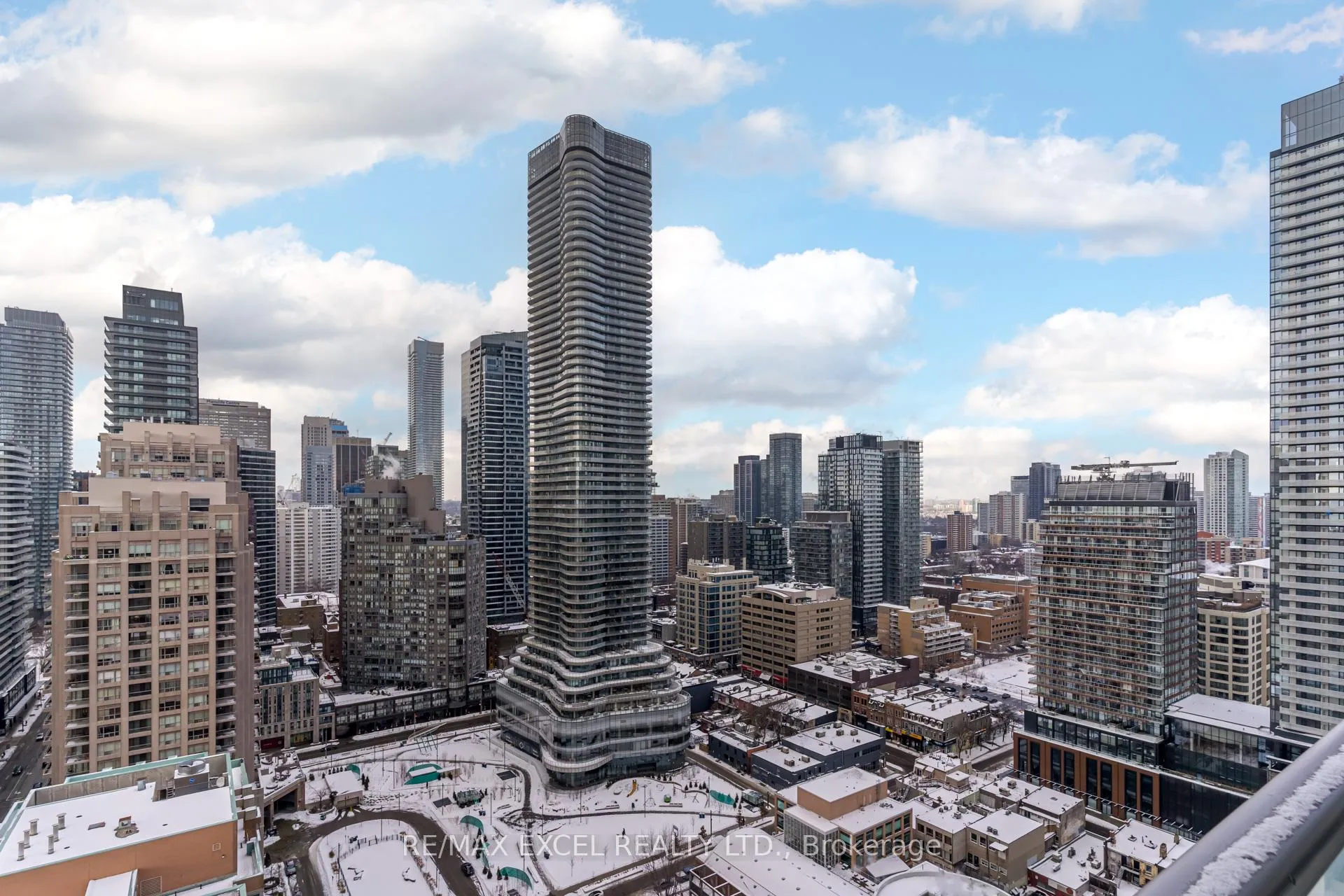 Photo 30 of Unit 2806, 37 Grosvenor Street, Toronto, Bay Street Corridor — HOMEH