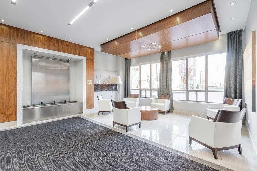 Photo 13 of Unit 101, 37 Galleria Parkway, Markham, Commerce Valley — HOMEH