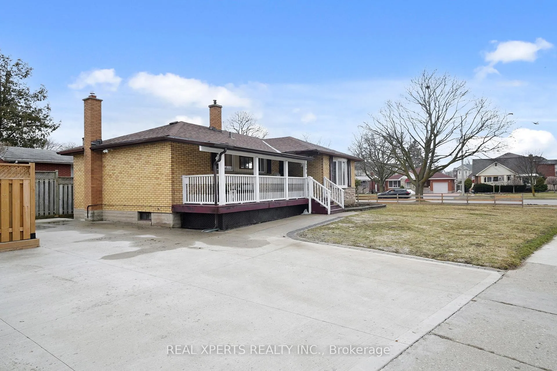Photo 6 of 200 Rosemount Drive, Kitchener, Rosemount — HOMEH
