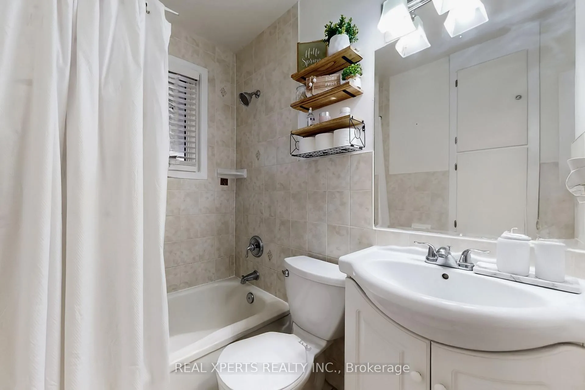 Photo 31 of 200 Rosemount Drive, Kitchener, Rosemount — HOMEH