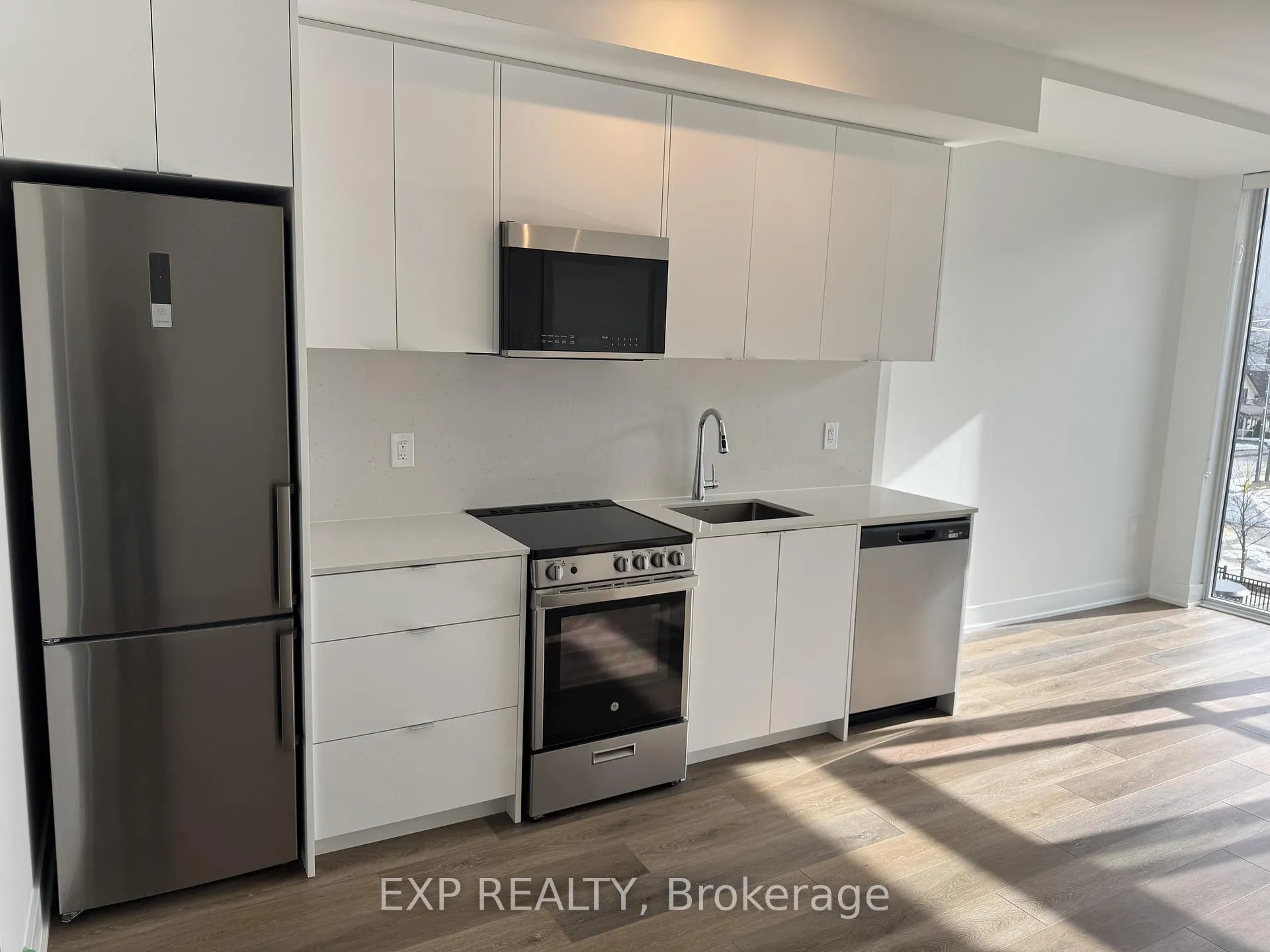 Front of Unit 209, 2088 James Street