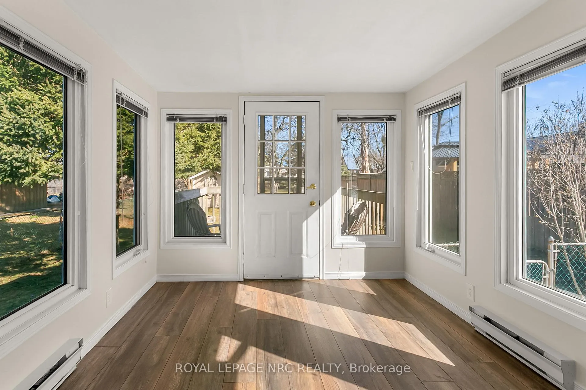 Photo 12 of 5608 Byng Avenue, Niagara Falls, Hospital — HOMEH