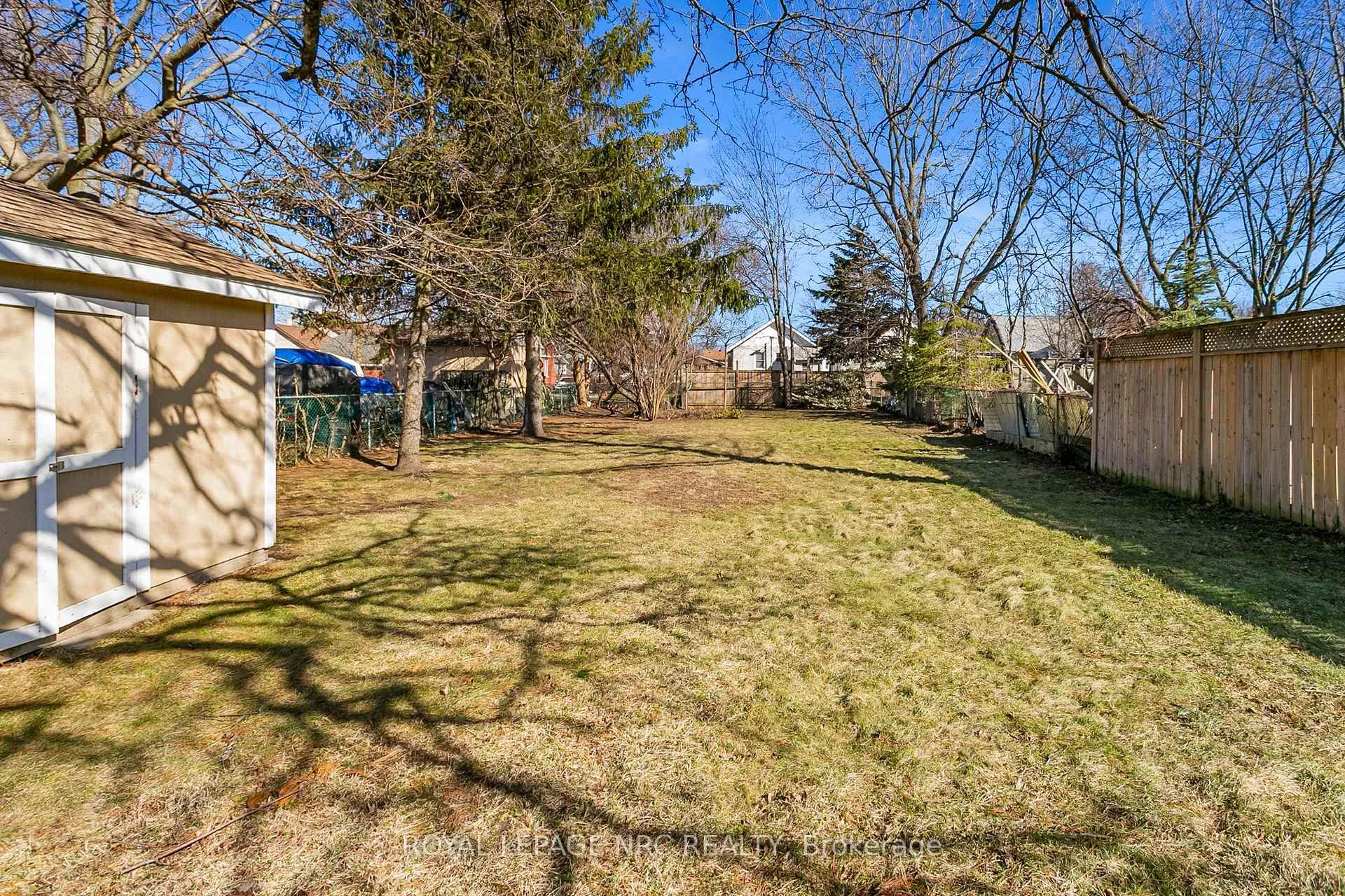 Photo 22 of 5608 Byng Avenue, Niagara Falls, Hospital — HOMEH