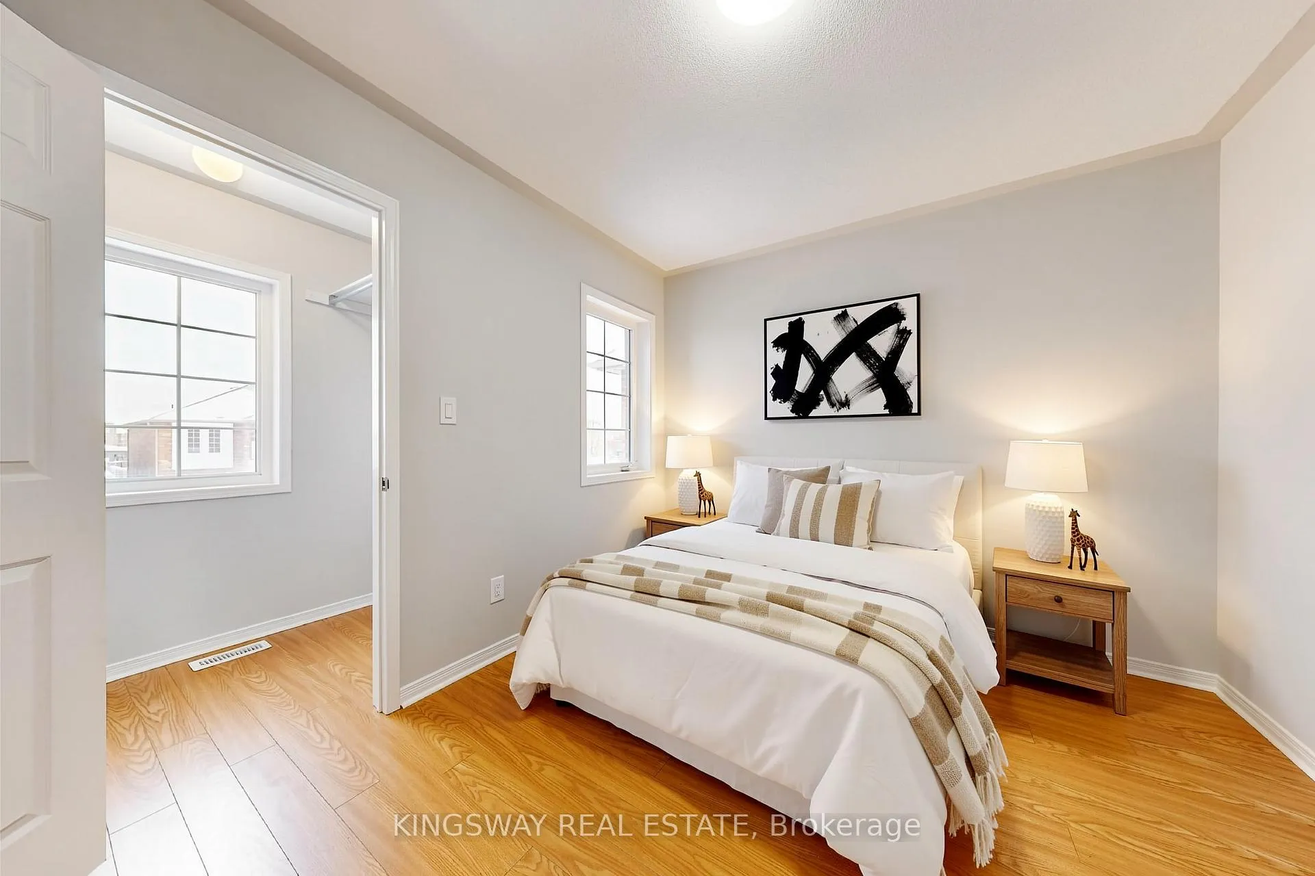 Photo 11 of 84 Abbotsbury Drive, Brampton, Credit Valley — HOMEH
