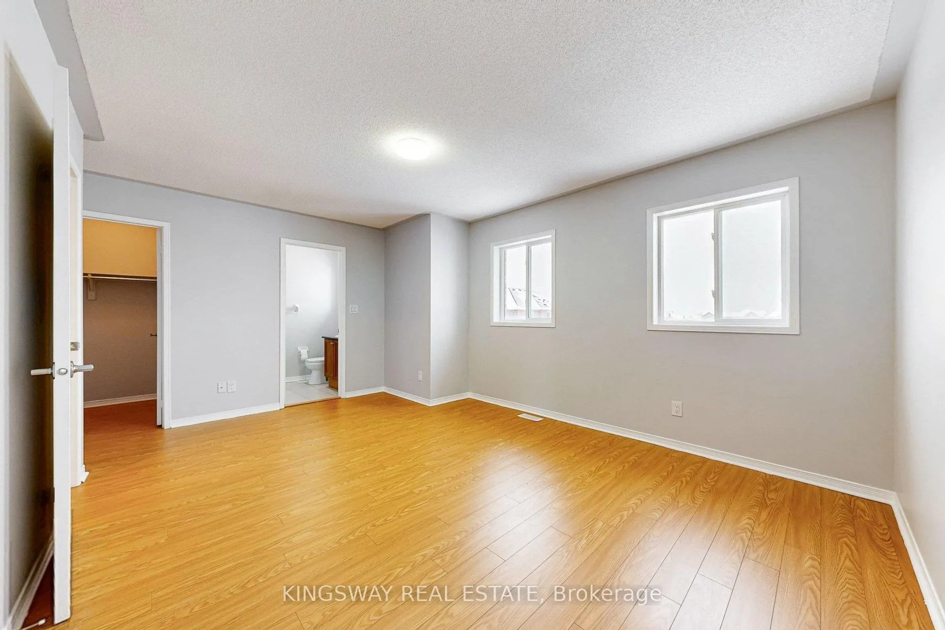 Photo 17 of 84 Abbotsbury Drive, Brampton, Credit Valley — HOMEH