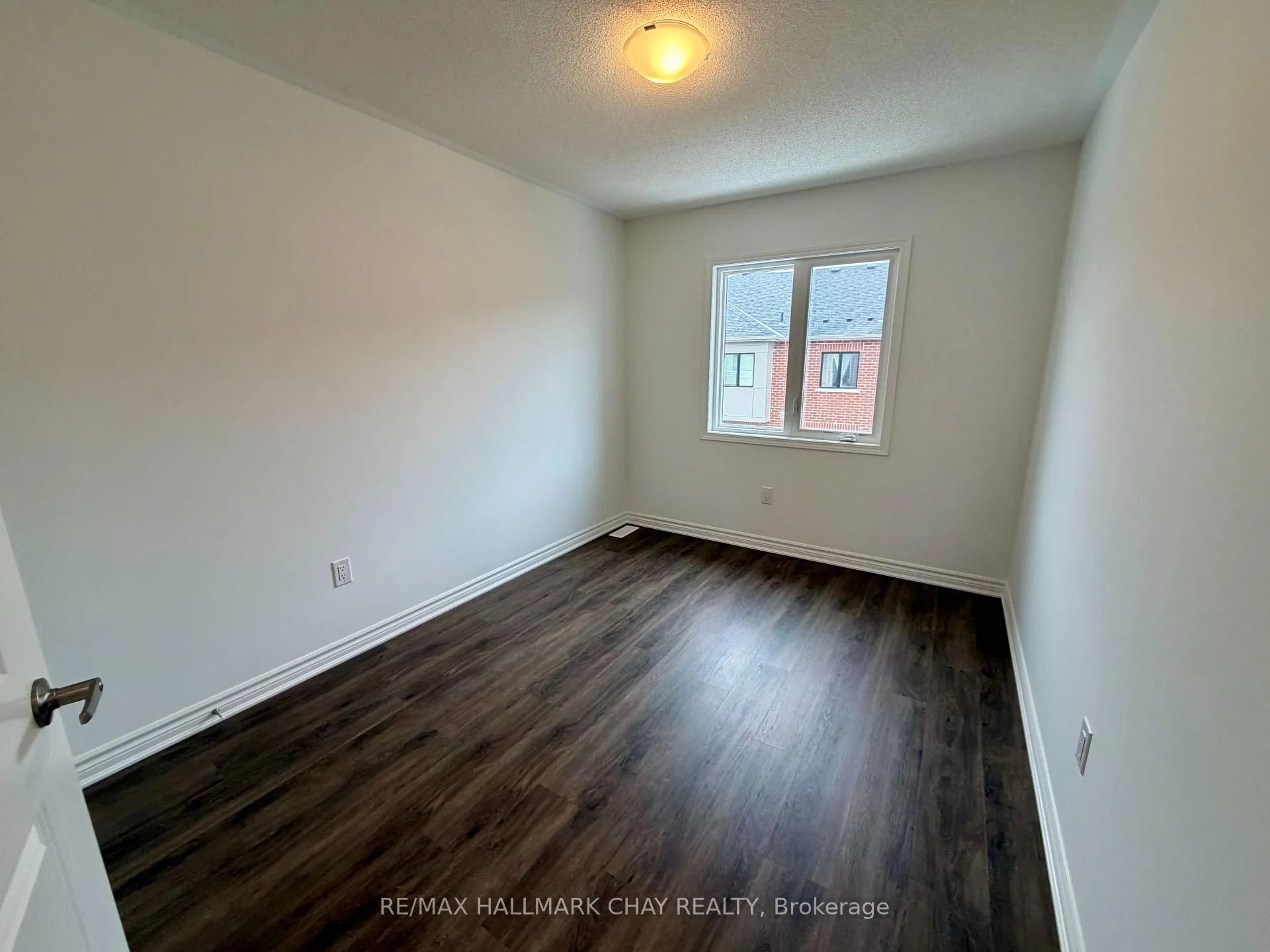 Photo 15 of 48 Foxley Heights, Barrie, Rural Barrie Southwest — HOMEH