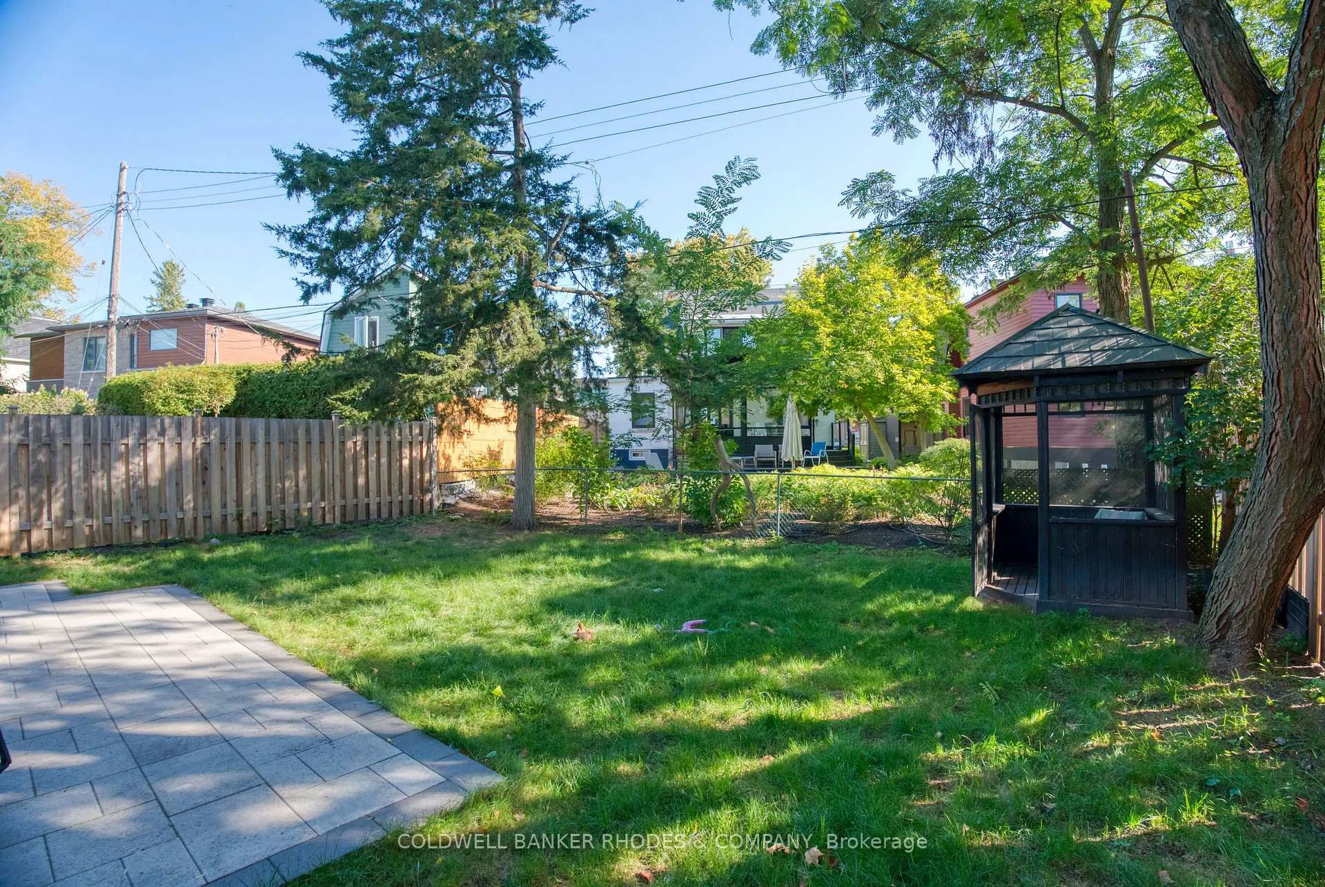 Photo 20 of 191 Springfield Road, Ottawa, Lindenlea — HOMEH