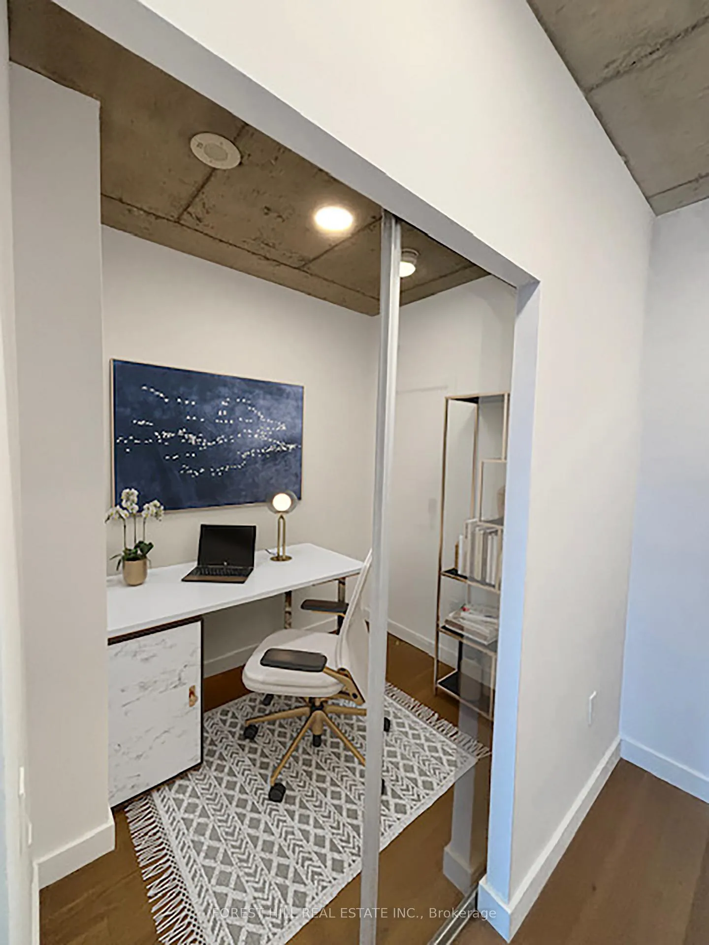 Photo 5 of Unit 505, 1720 Bayview Avenue, Toronto, Mount Pleasant East — HOMEH