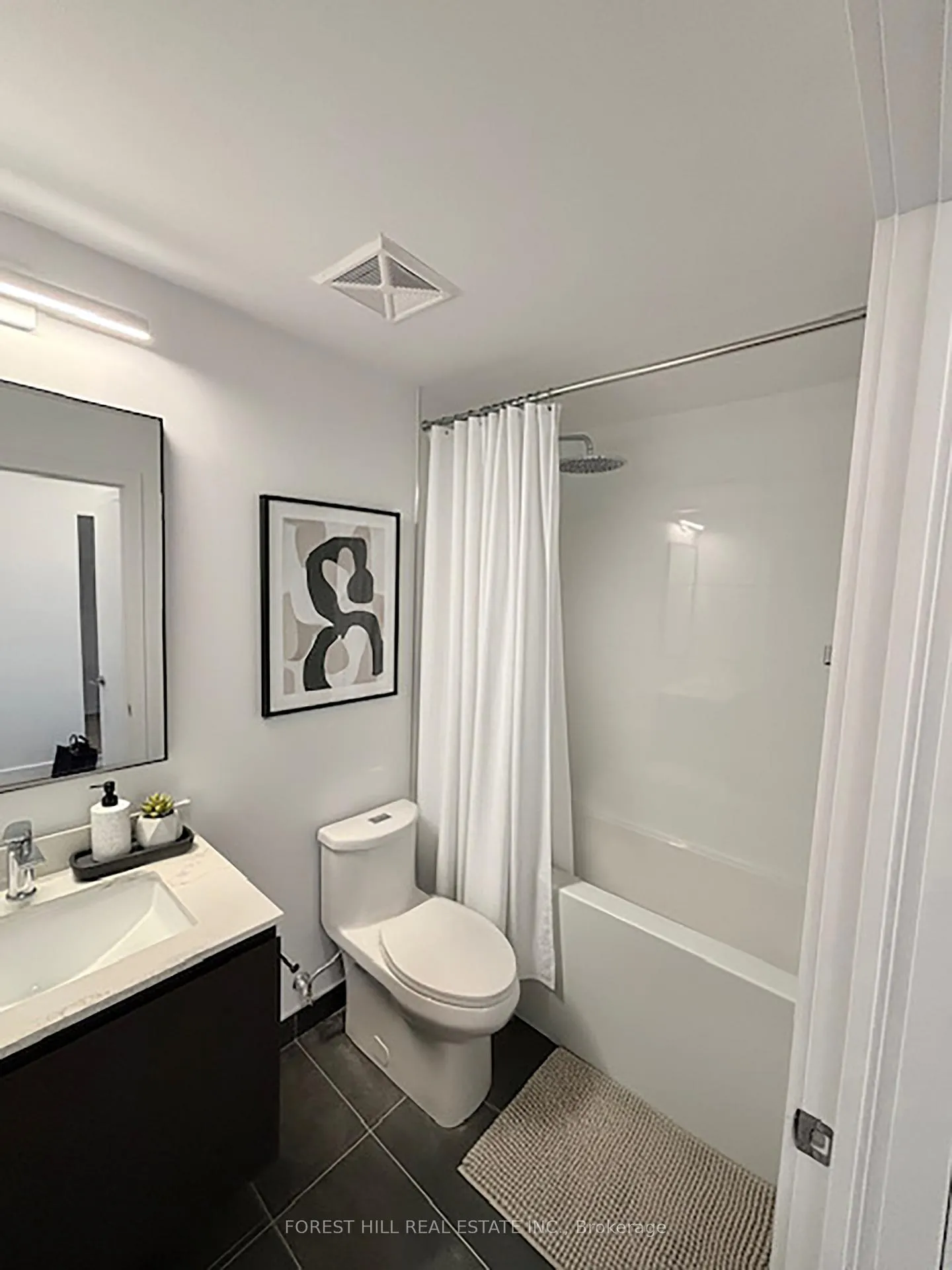 Photo 6 of Unit 505, 1720 Bayview Avenue, Toronto, Mount Pleasant East — HOMEH