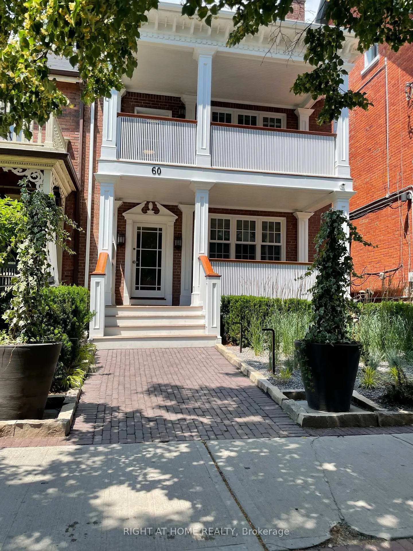 Front of Unit 101, 60 Winchester Street