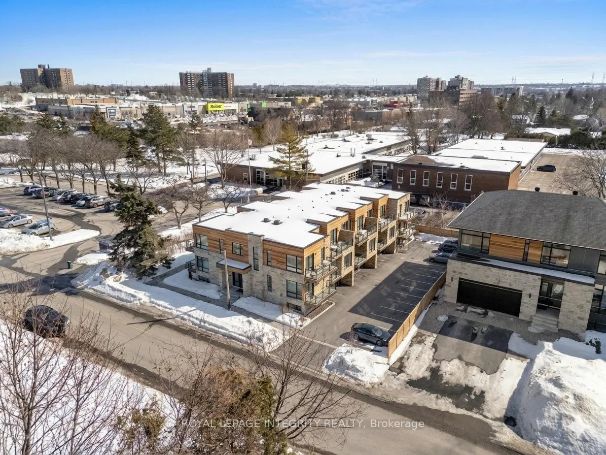 Photo 7 of 22 Rossland Avenue, Ottawa, Meadowlands/St. Claire Gardens — HOMEH