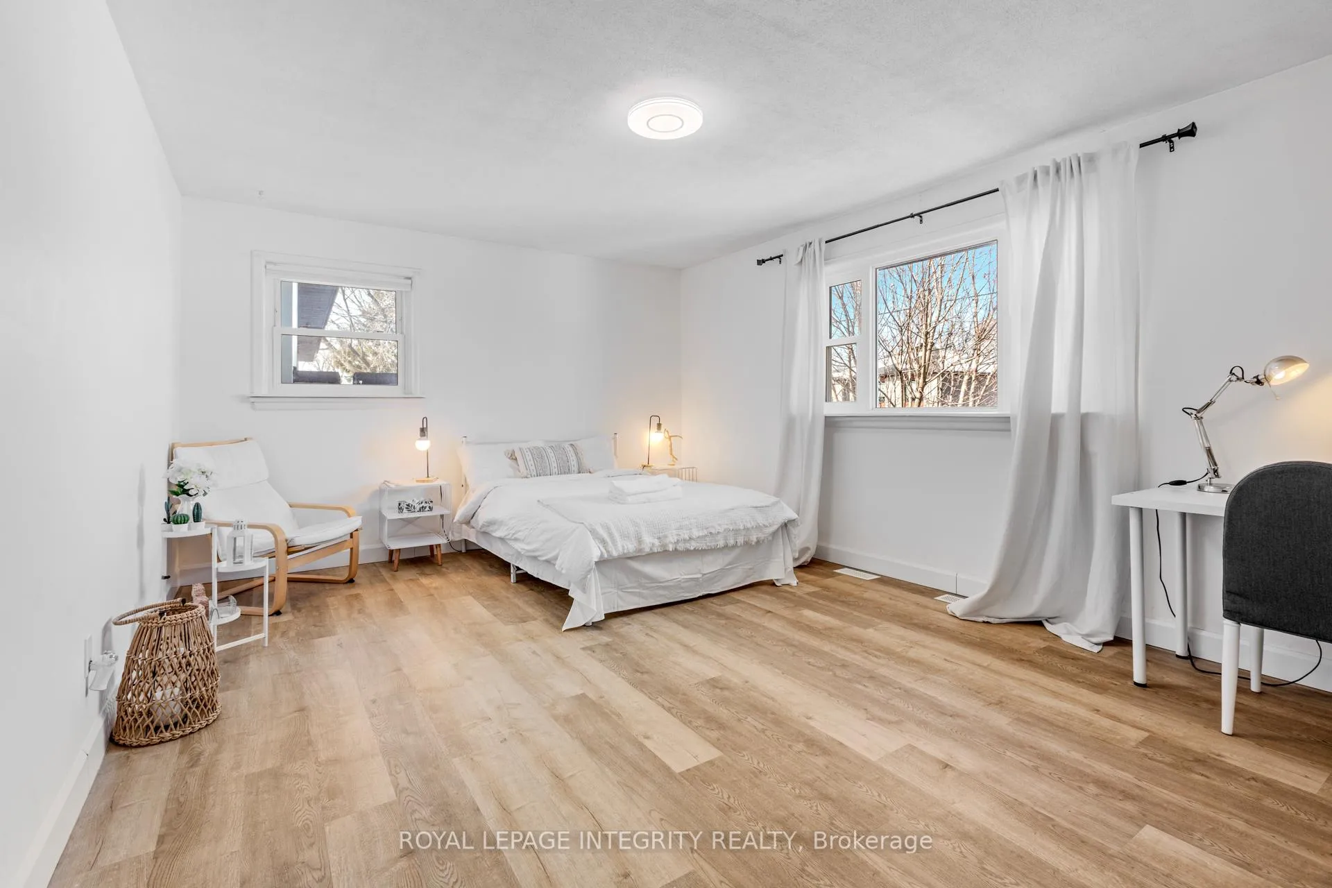 Photo 39 of 22 Rossland Avenue, Ottawa, Meadowlands/St. Claire Gardens — HOMEH